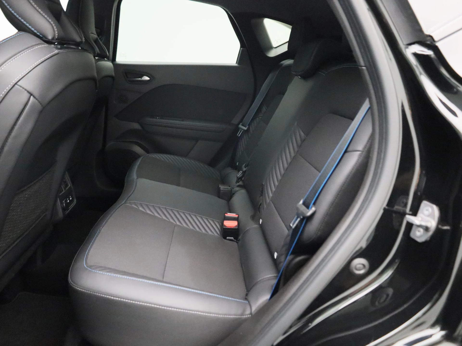 Renault-Captur-image-8