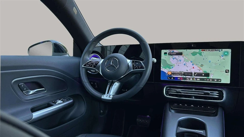 Mercedes-Benz-CLA-image-12