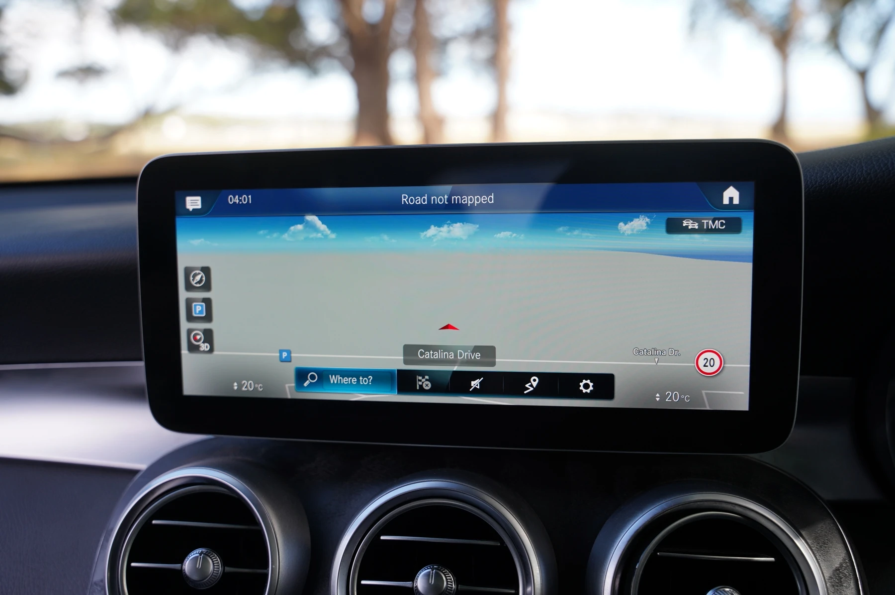 Mercedes-Benz-GLC-image-23