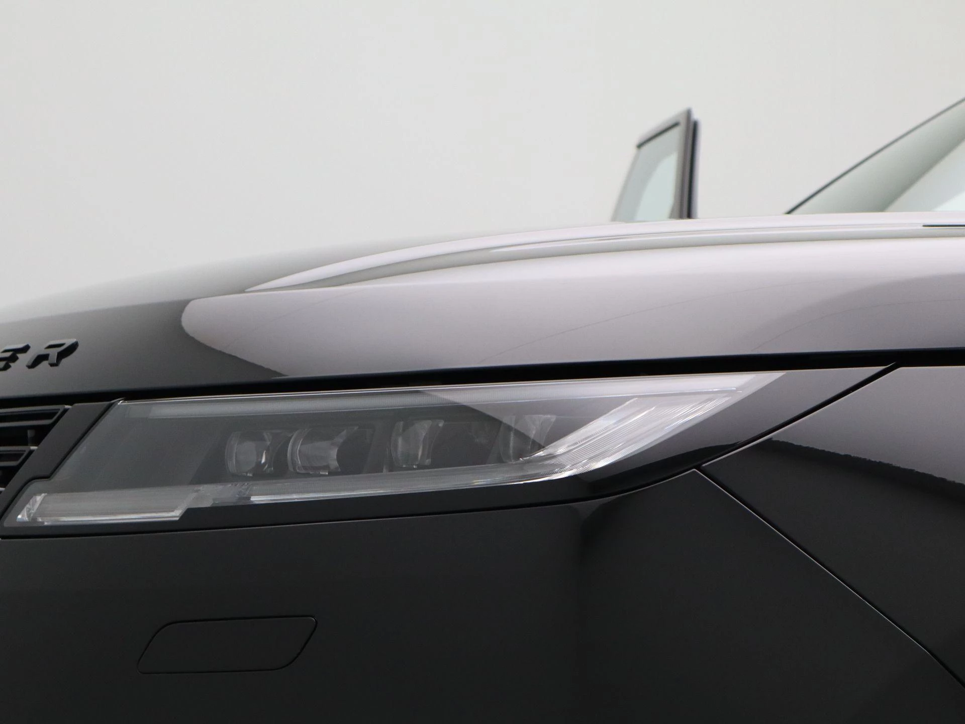 Land Rover-Range Rover Sport-image-13