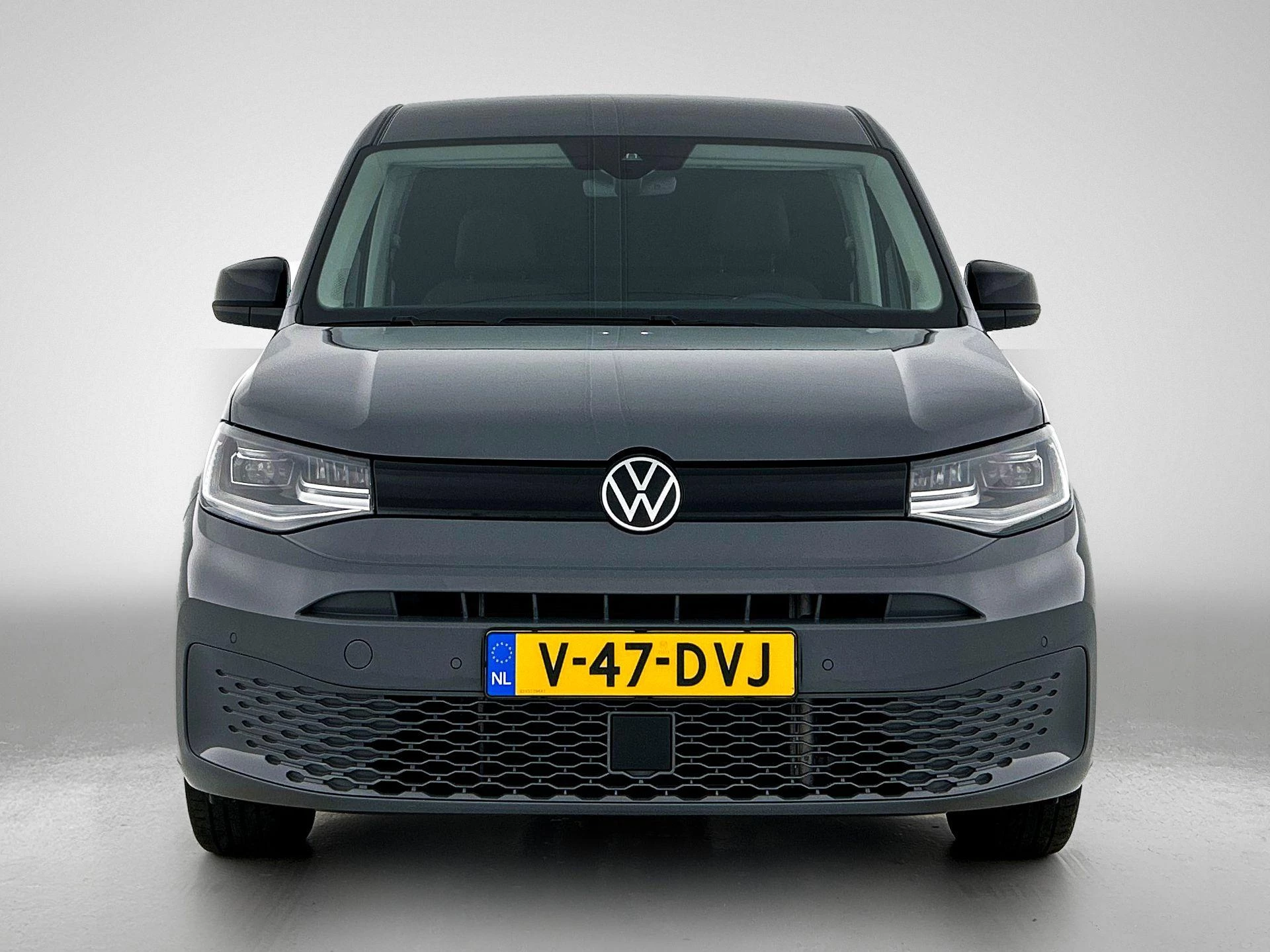 Volkswagen-Caddy-image-1