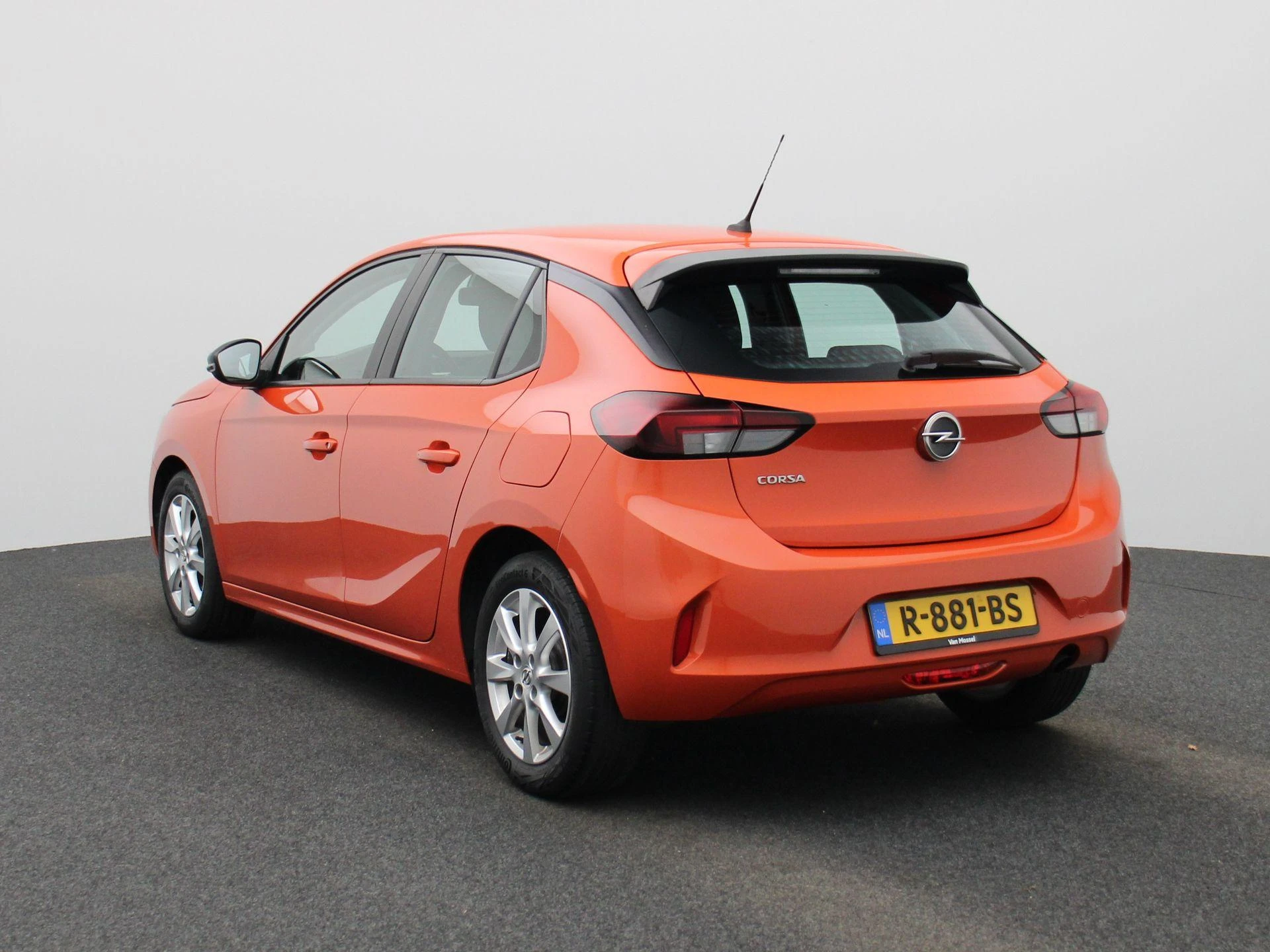 Opel-Corsa-image-3