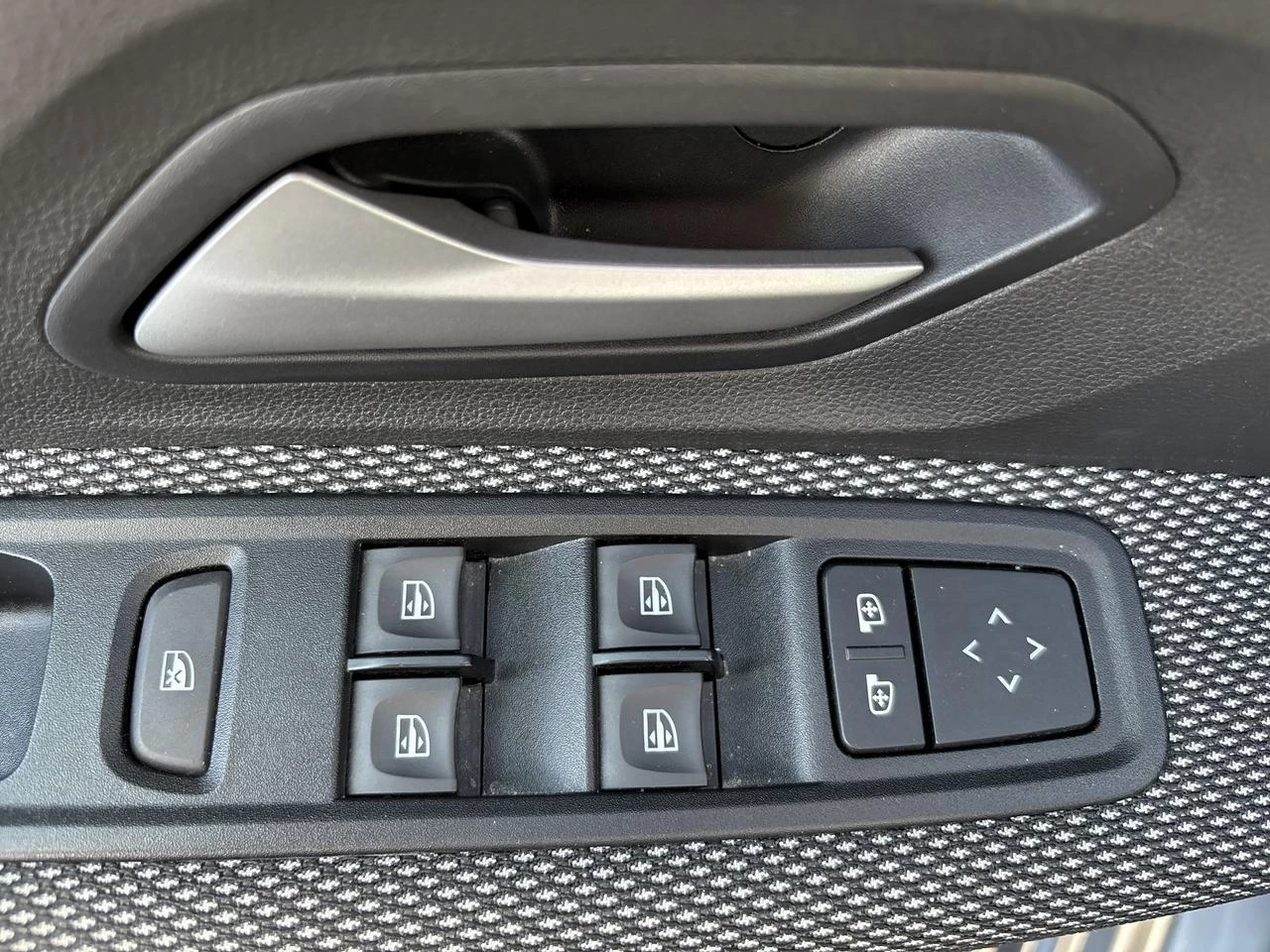 Dacia-Jogger-image-15