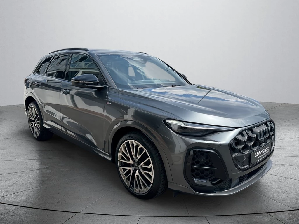 Audi Q5 2,0 TFSI quattro S-line AHK