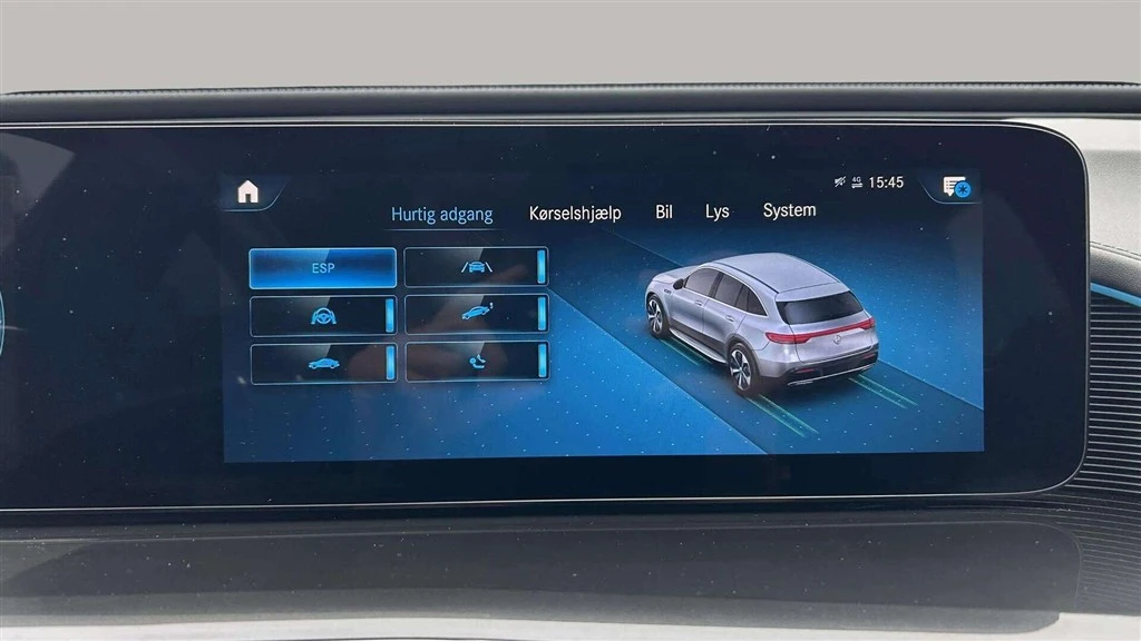 Mercedes-Benz-EQC-image-17
