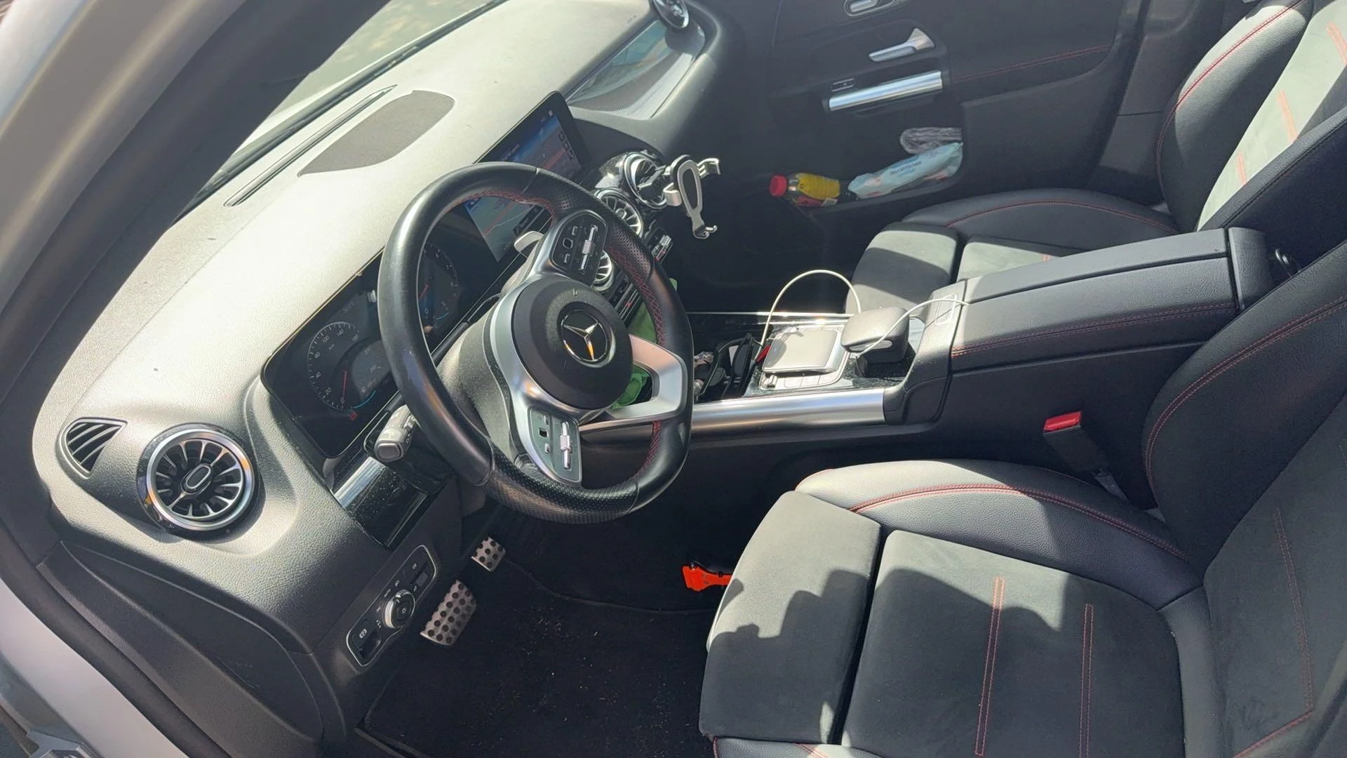 Mercedes-Benz-B-Klasse-image-6
