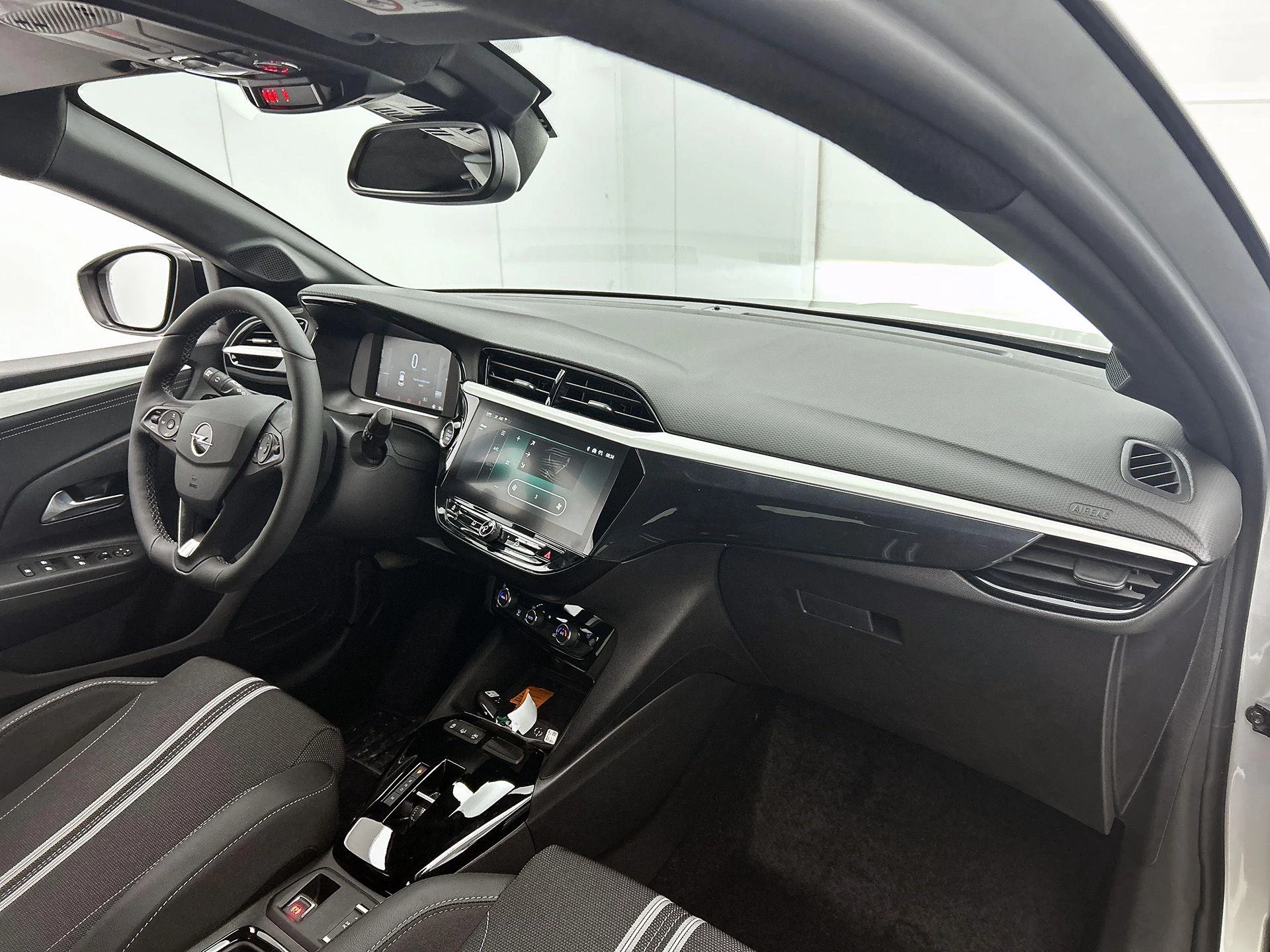 Opel-Corsa-image-19