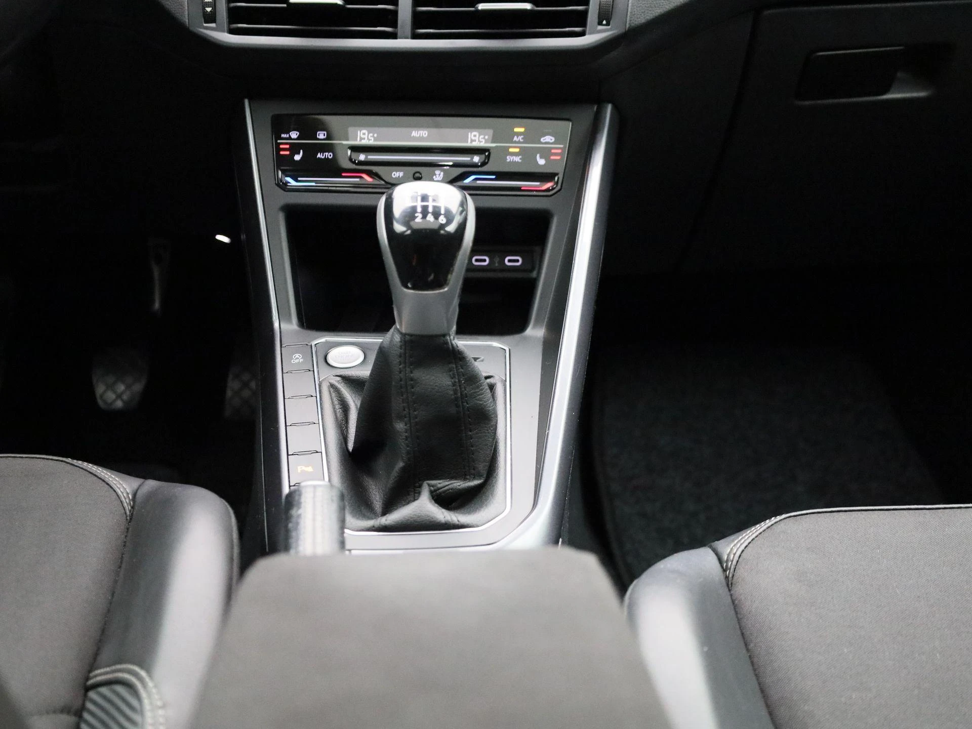 Volkswagen-Taigo-image-9