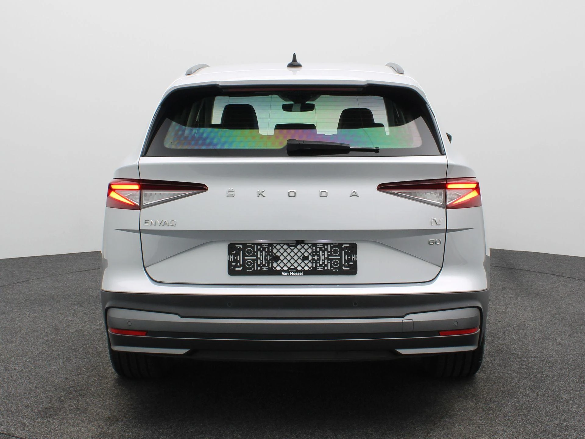 Škoda-Enyaq iV-image-4