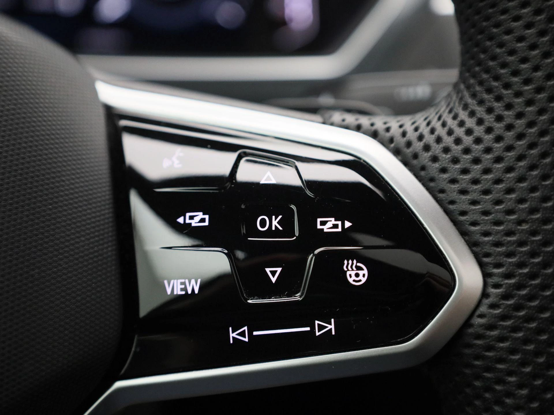 Volkswagen-Tiguan-image-27