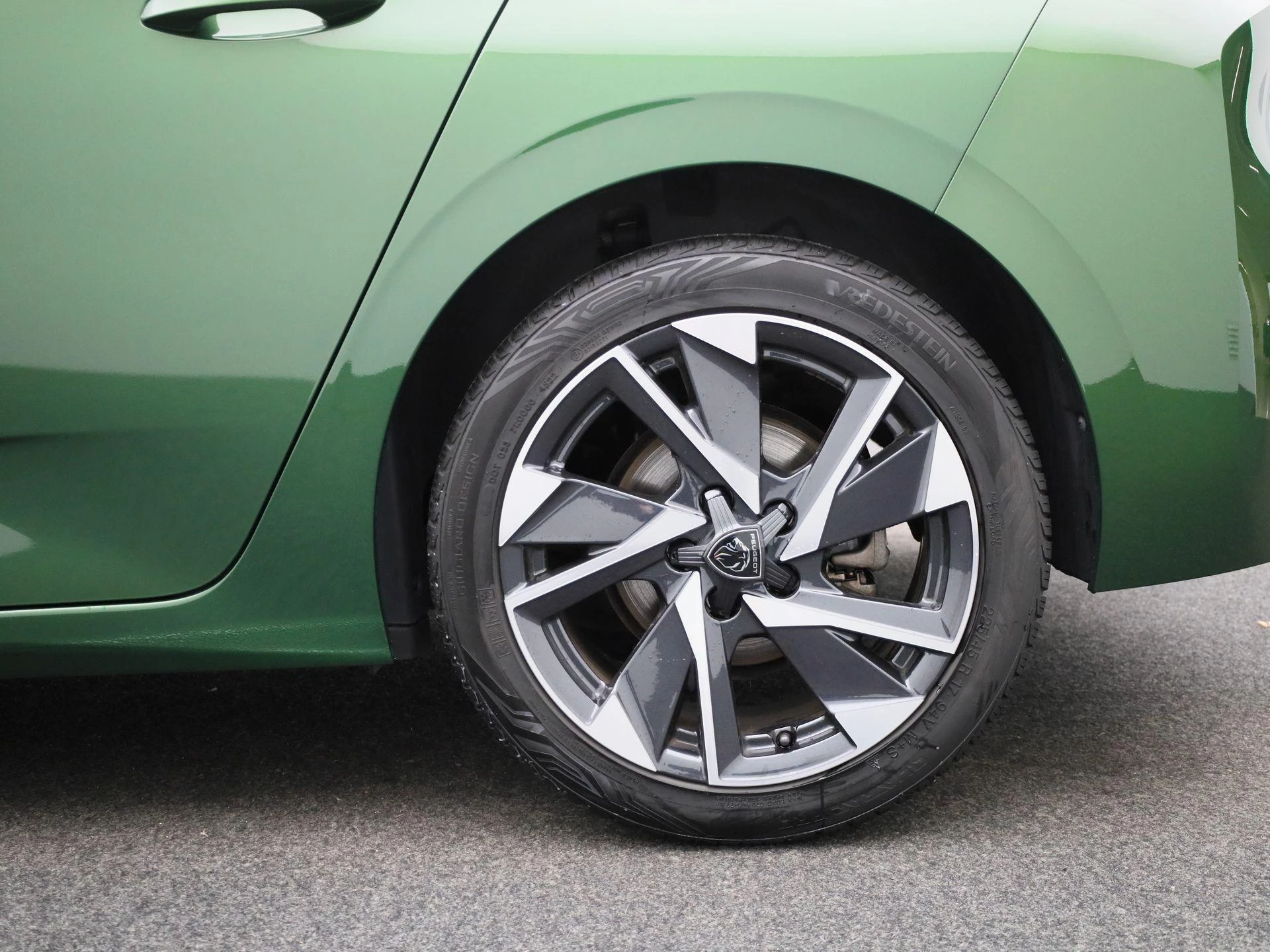 Peugeot-308-image-13