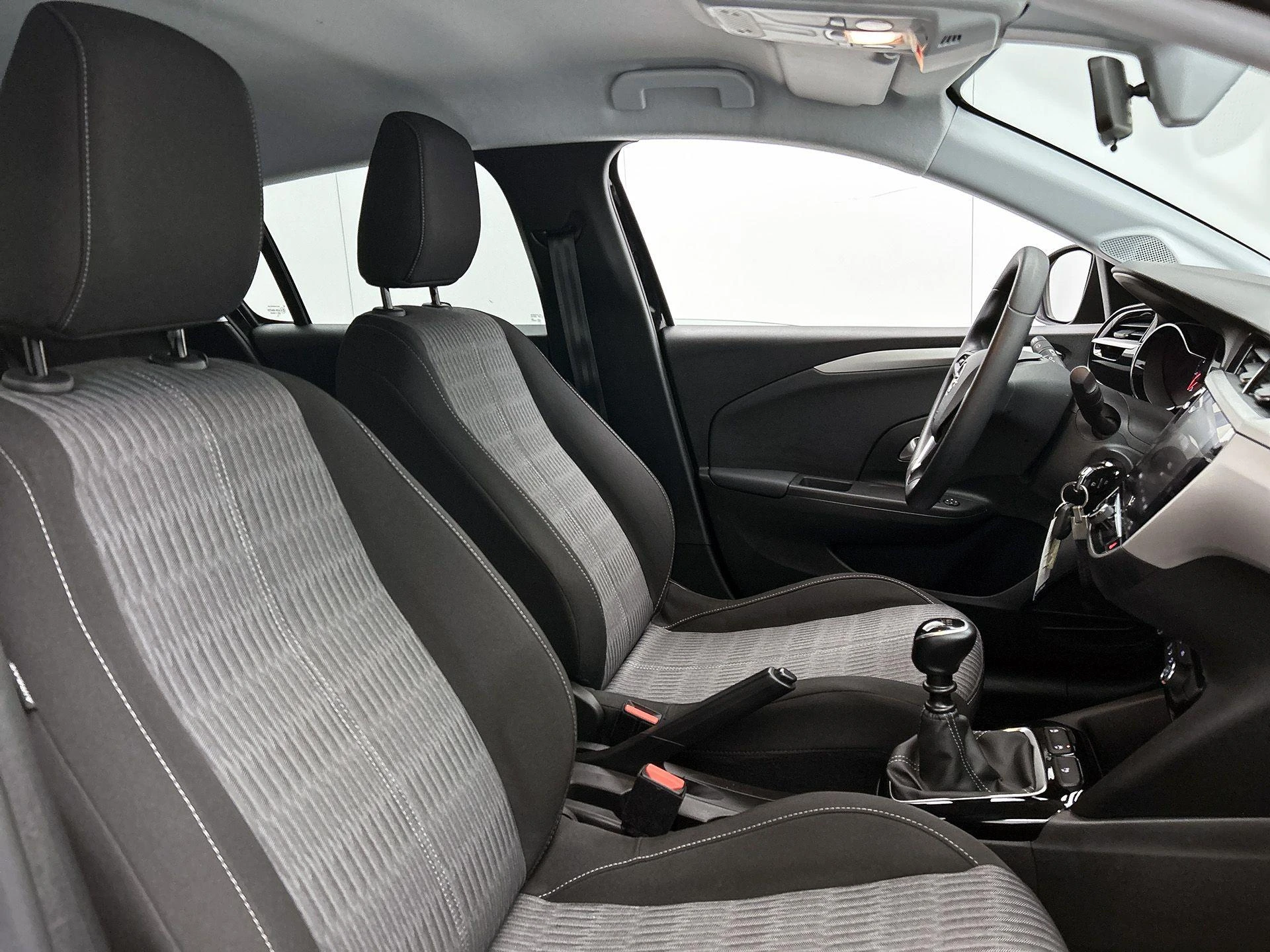 Opel-Corsa-image-32