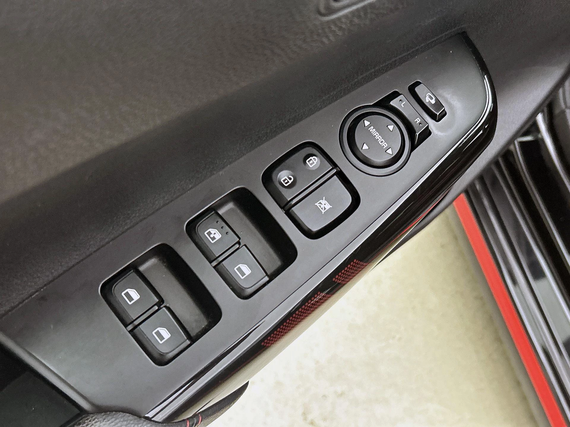 Kia-Picanto-image-28