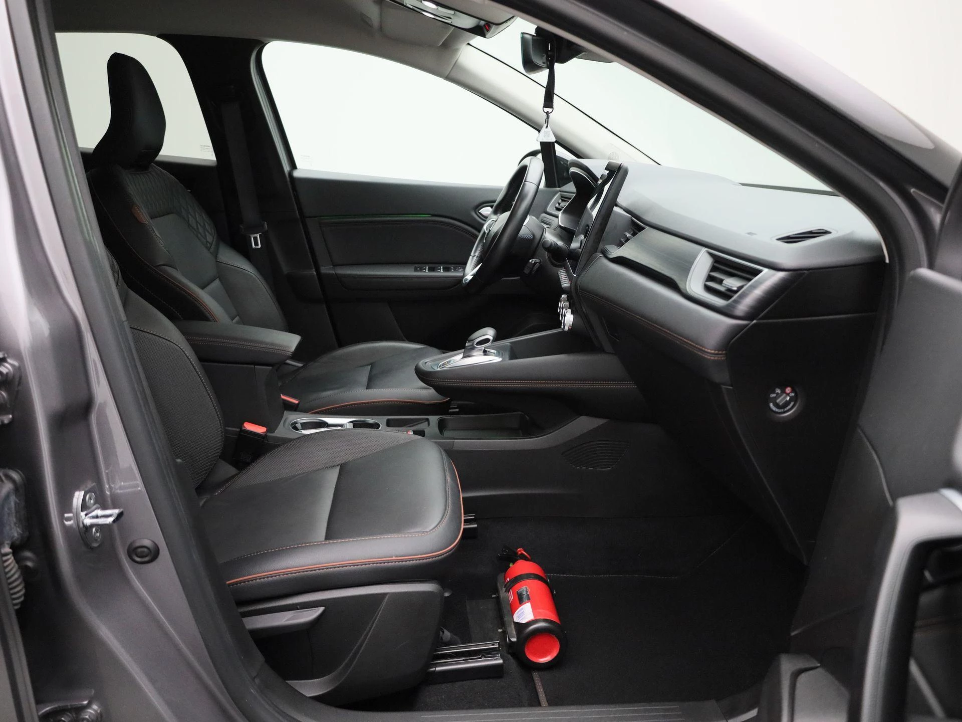Renault Captur 1.6 E-Tech Plug-in Hybrid 160 Initiale Paris
