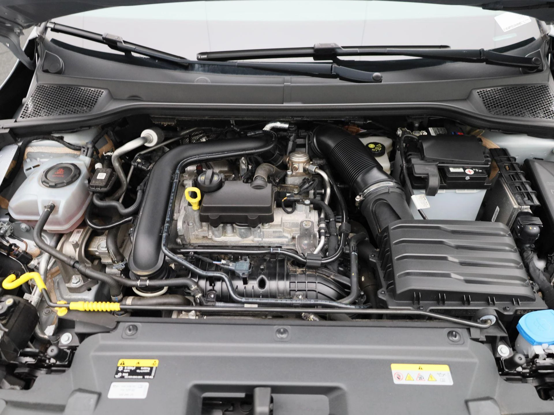 SEAT-Arona-image-36