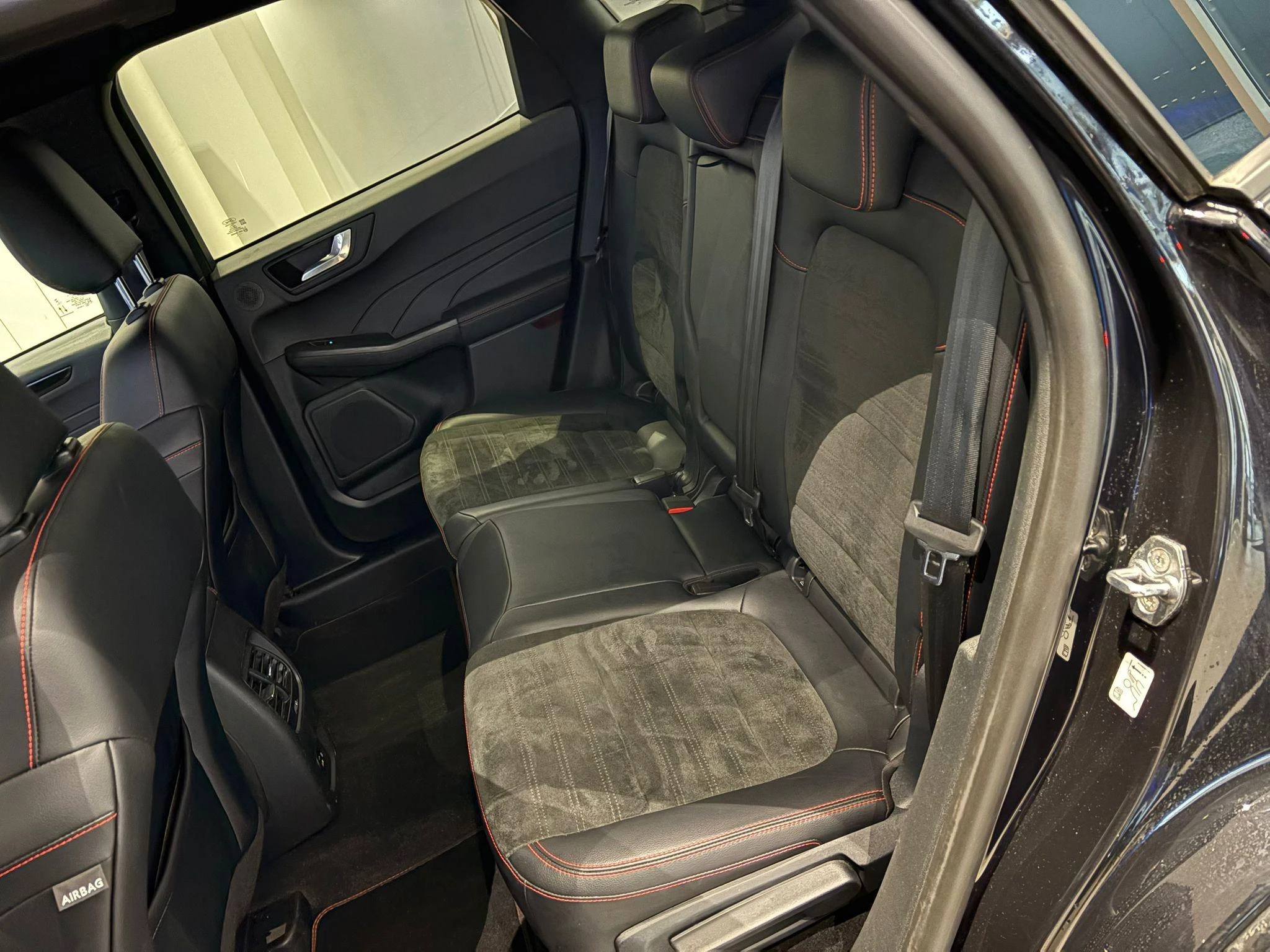 Ford-Kuga-image-10