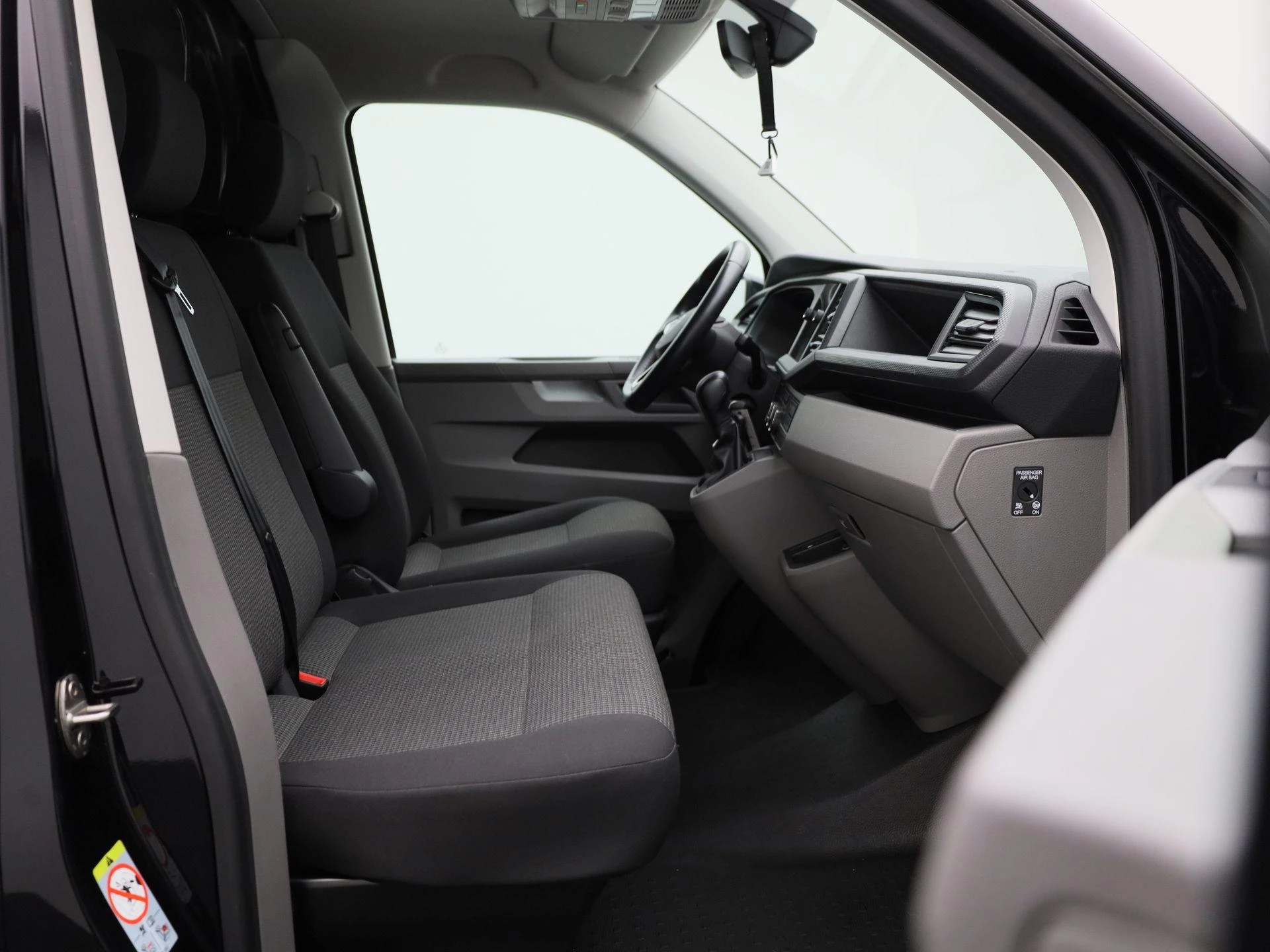 Volkswagen Transporter 2.0 TDI L1H1 150PK
