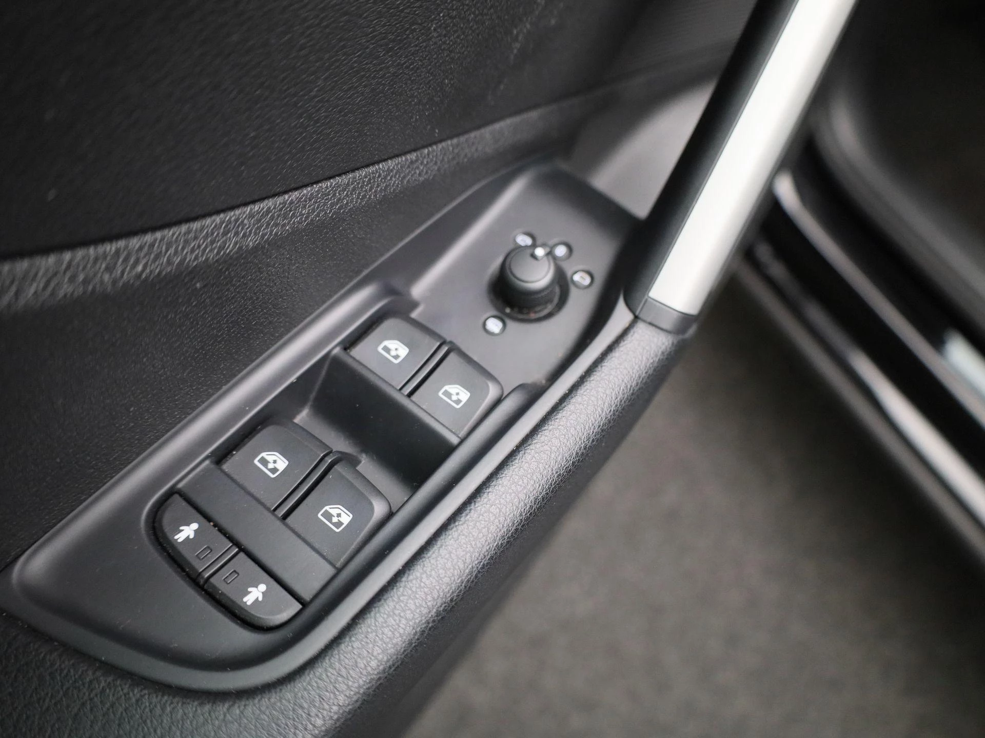 Audi-Q2-image-25