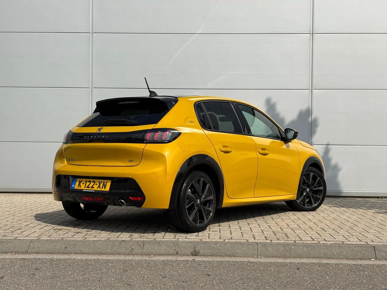 Peugeot-208-image-5