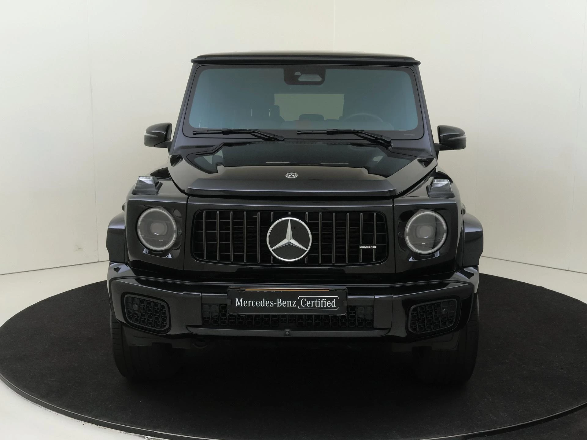 Mercedes-Benz-G-Klasse-image-5