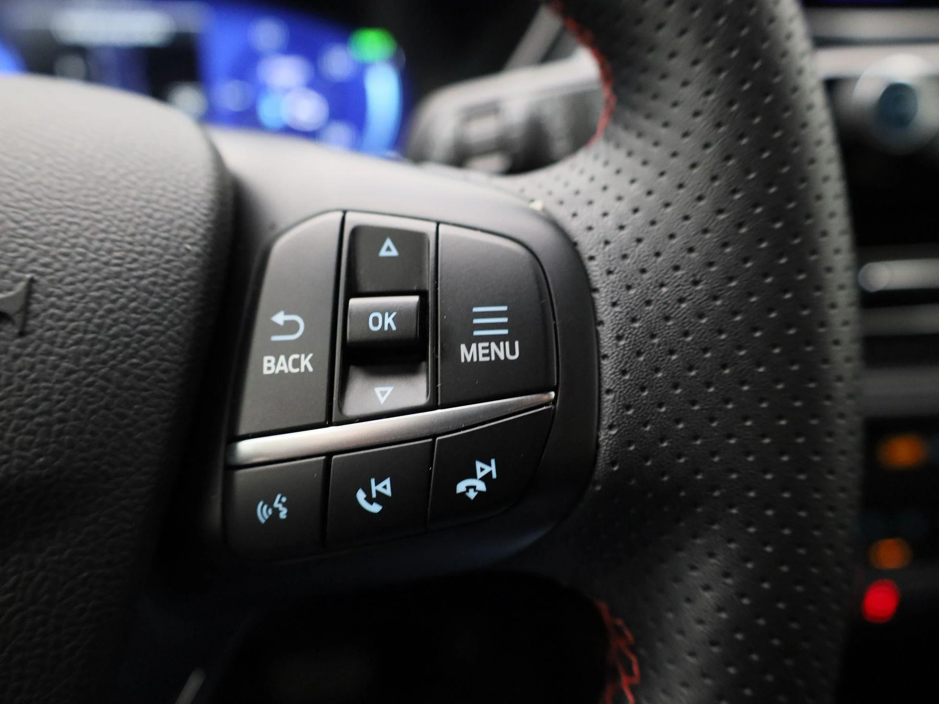 Ford-Kuga-image-19