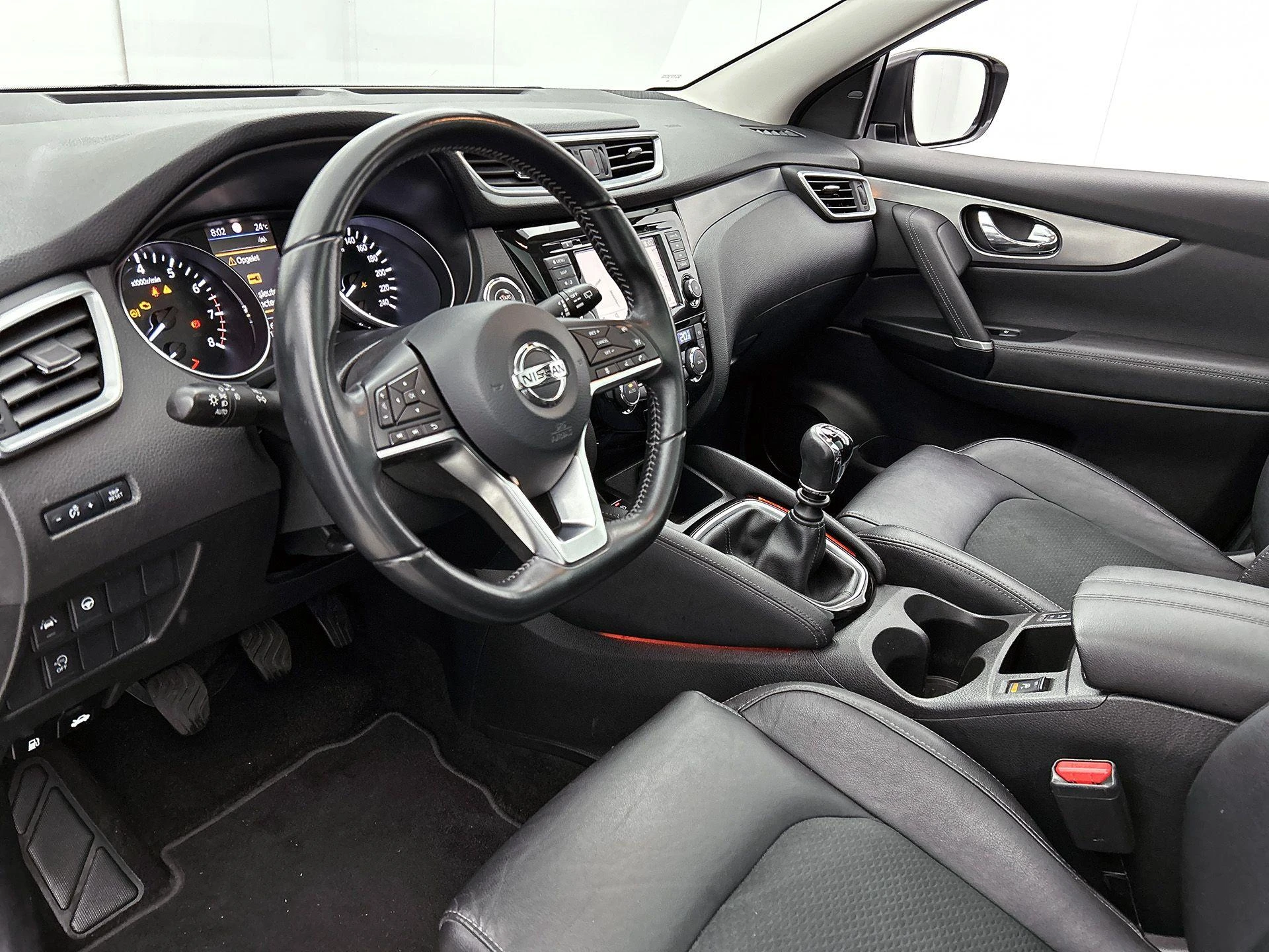 Nissan-QASHQAI-image-19
