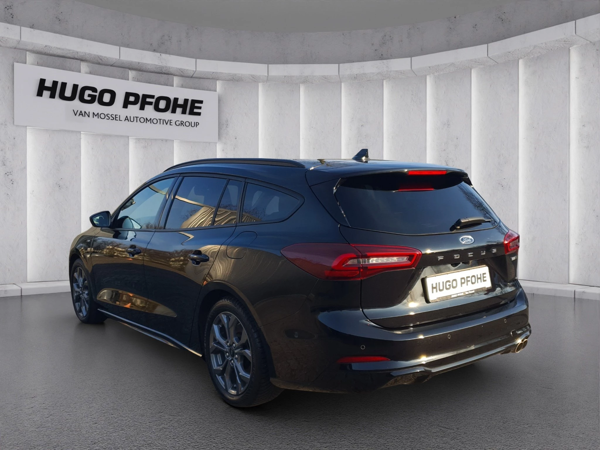 Ford Focus ST-Line Turnier AHK ACC LED Kamera