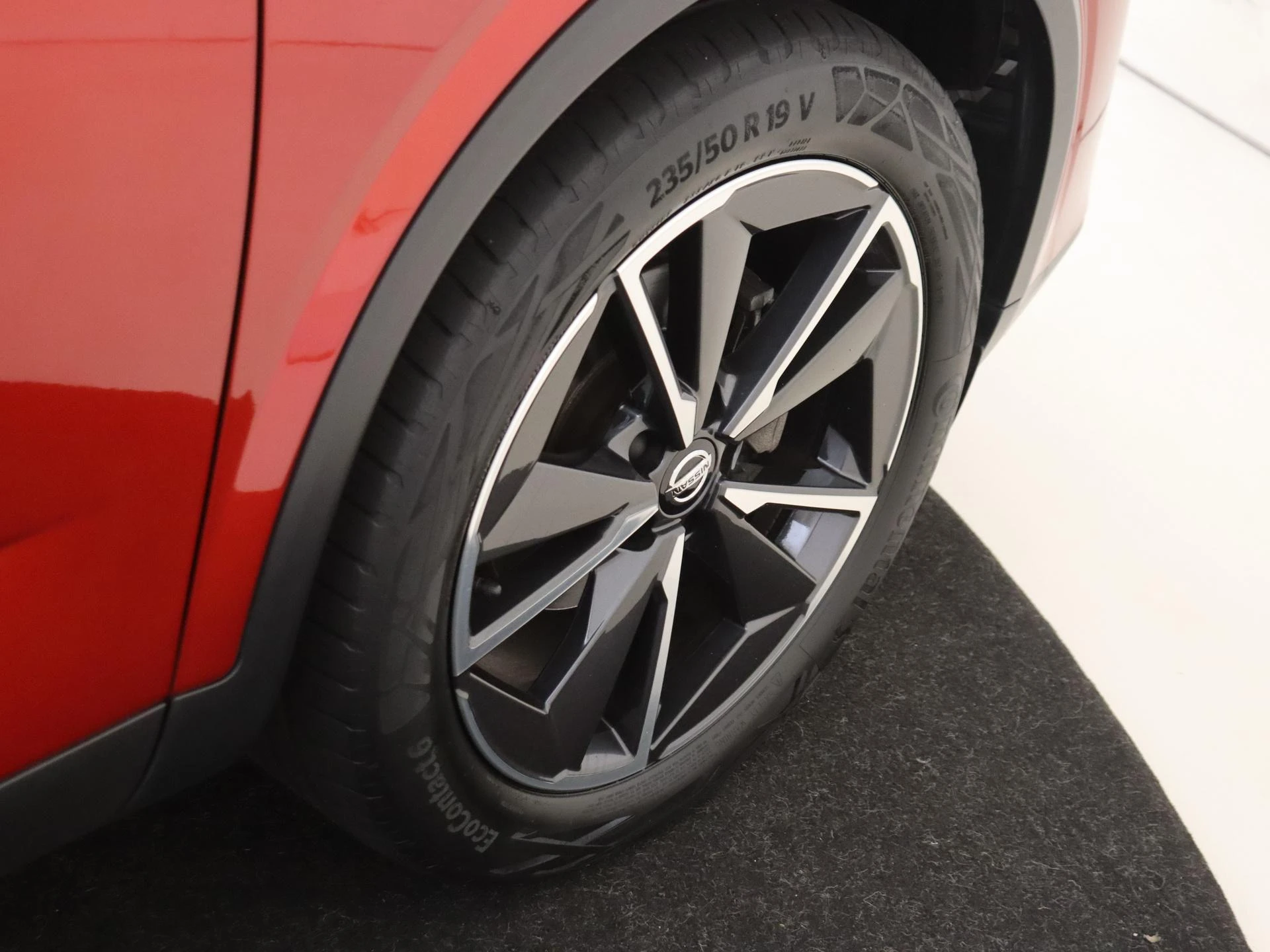 Nissan-QASHQAI-image-28
