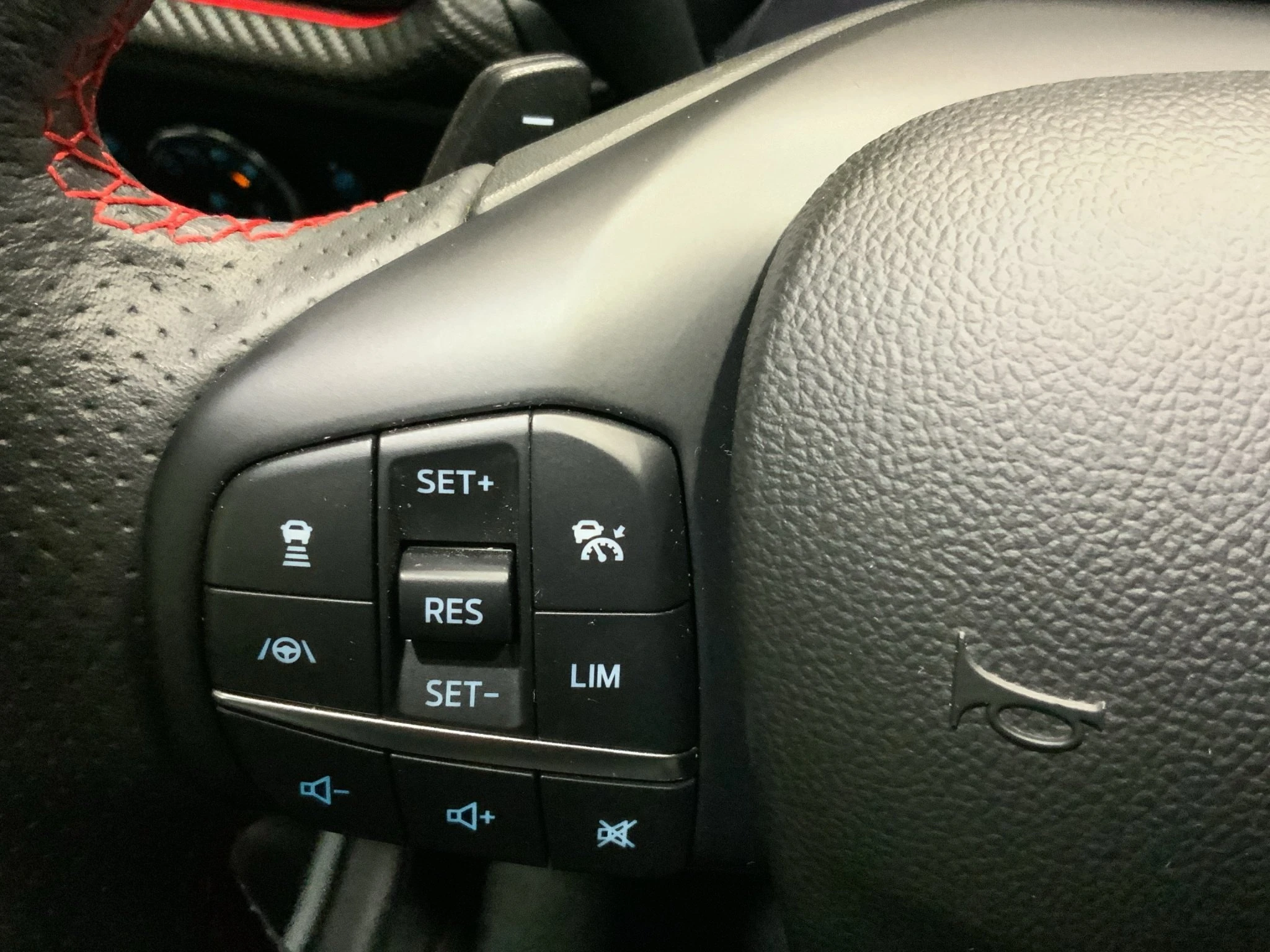 Ford-Puma-image-19