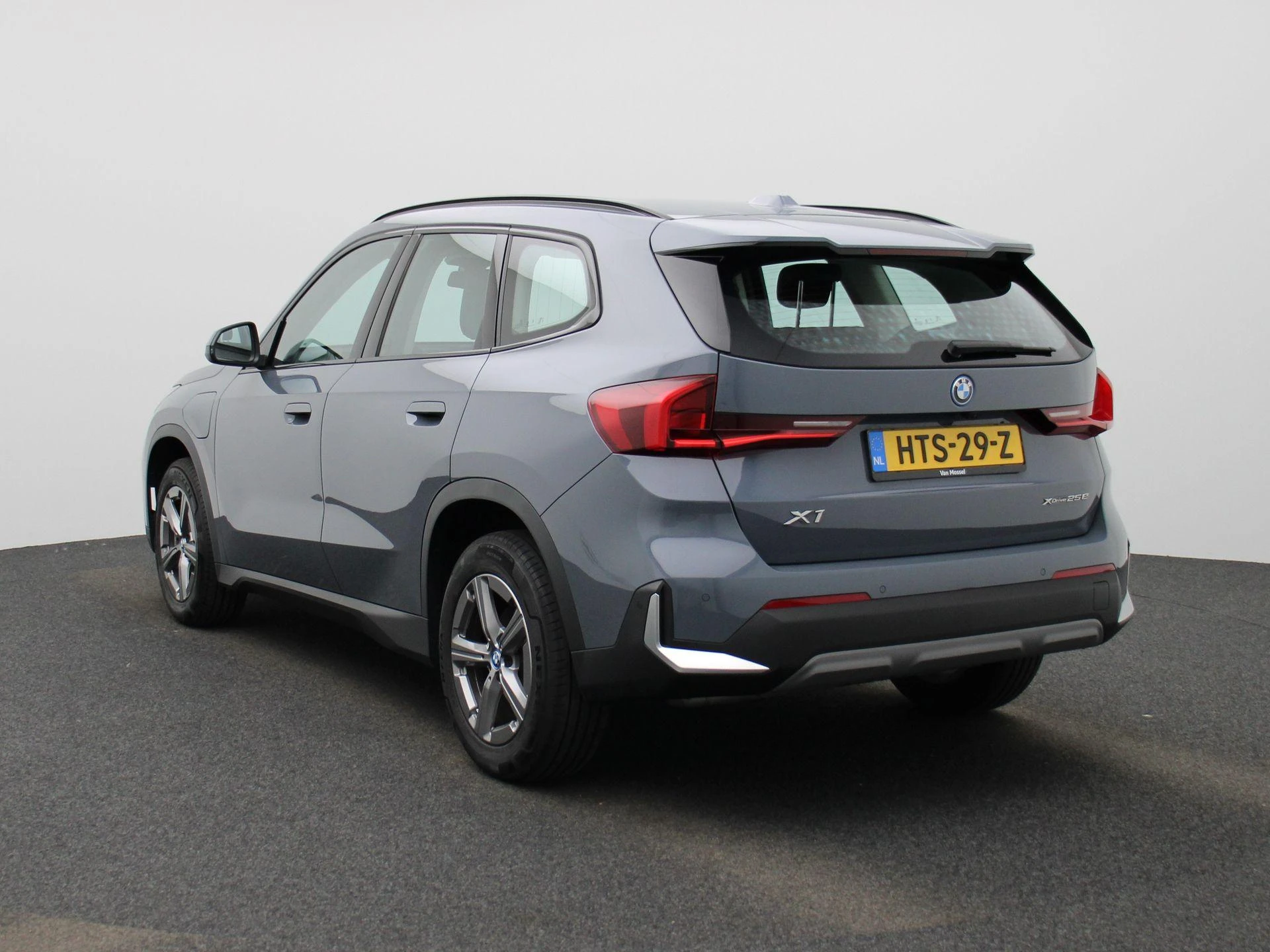 BMW-X1-image-1