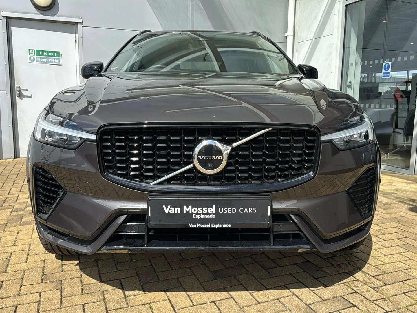 Volvo-XC60-image-4