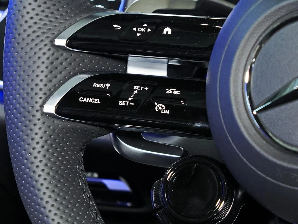 Mercedes-AMG-E-Klasse 53 AMG-image-9