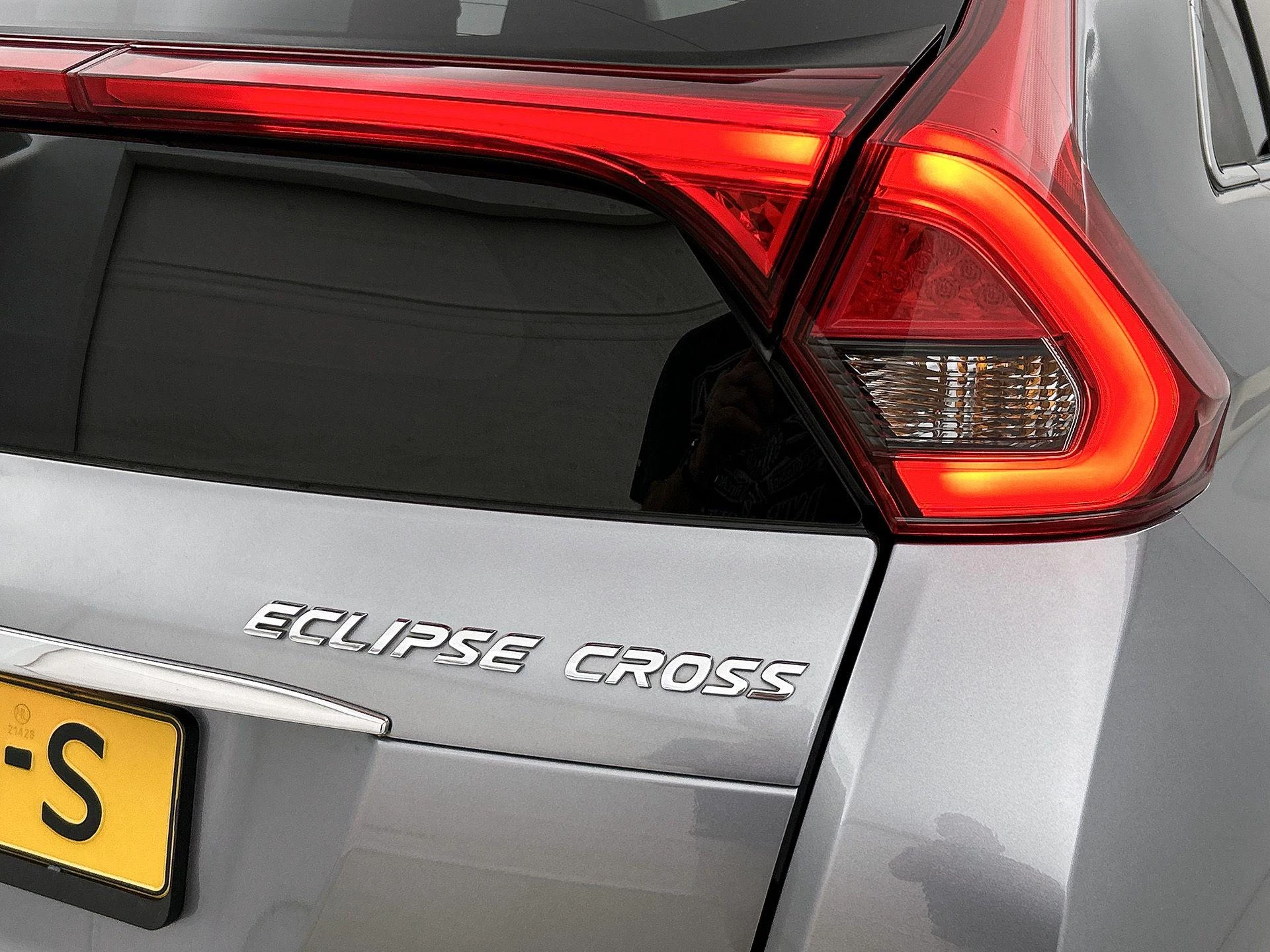 Mitsubishi-Eclipse Cross-image-20