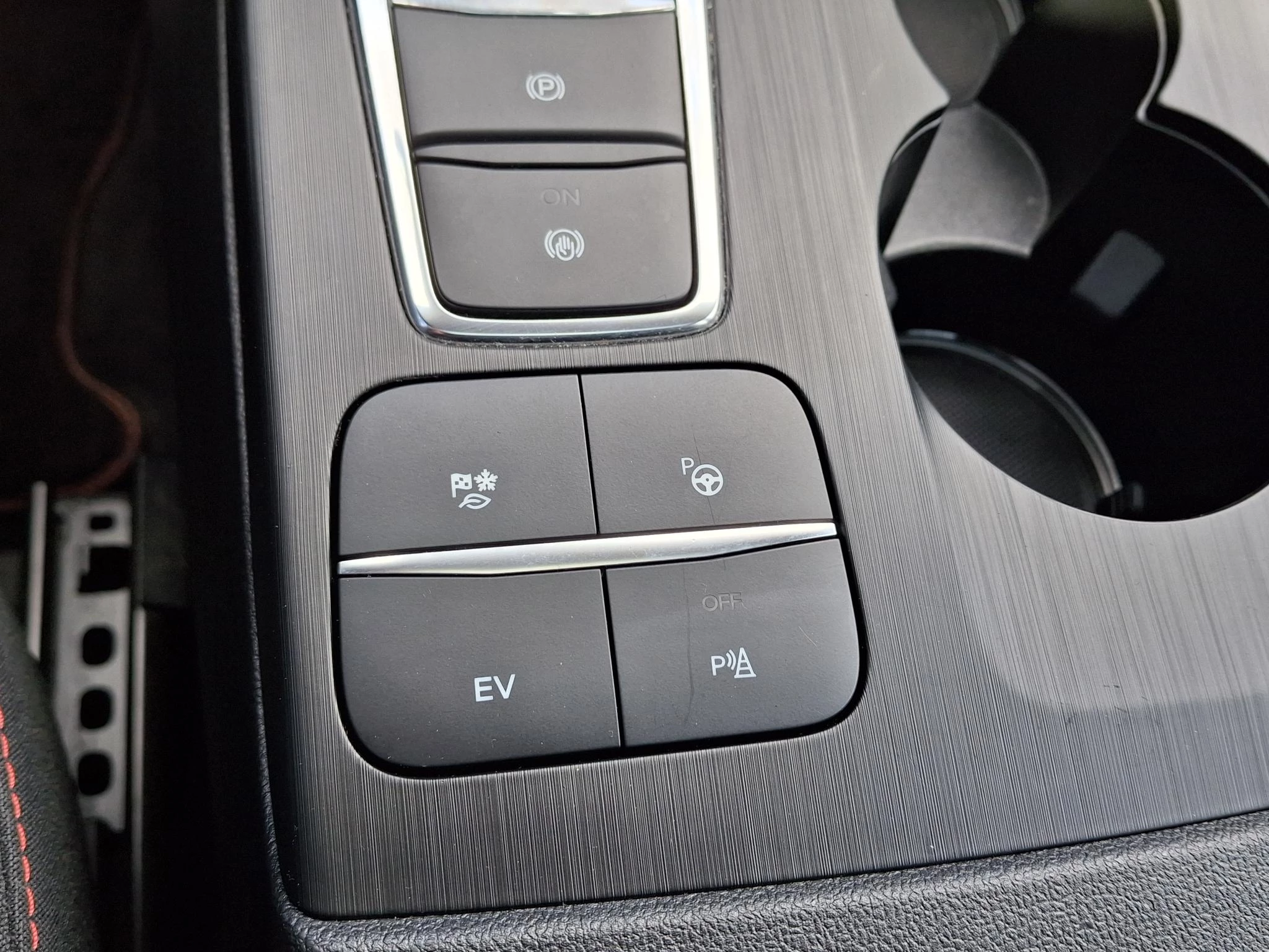 Ford-Kuga-image-23