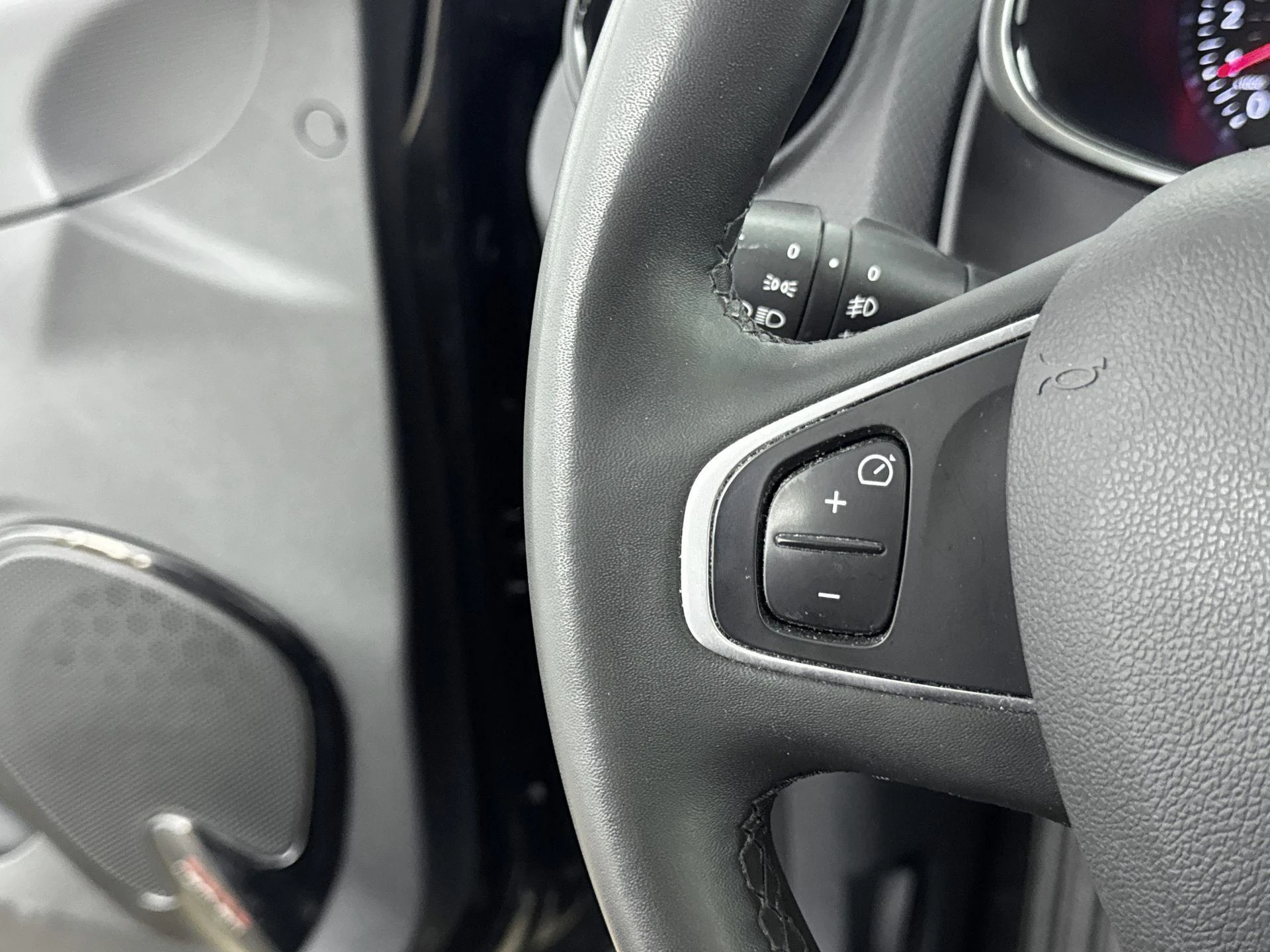 Renault-Clio-image-5