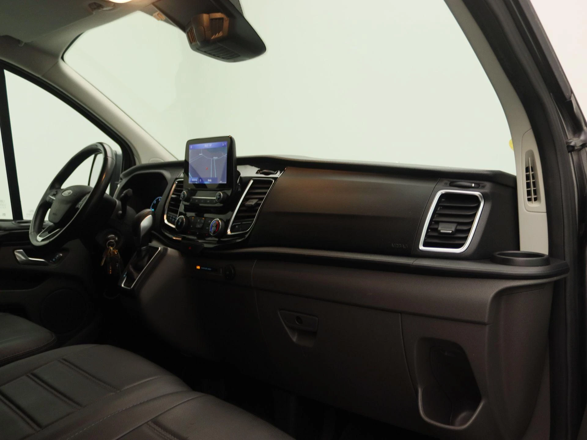 Ford-Transit Custom-image-20