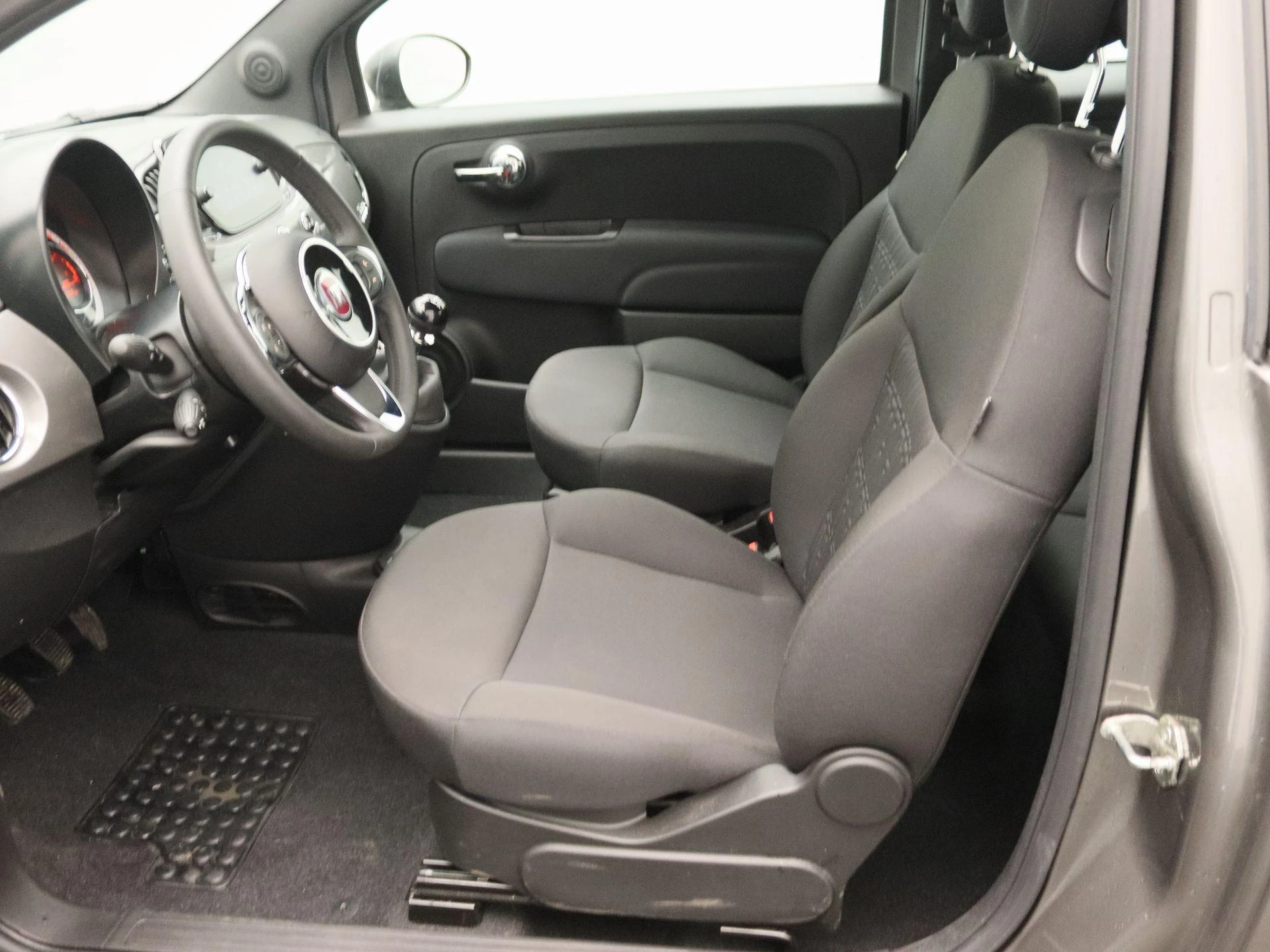 Fiat-500-image-11