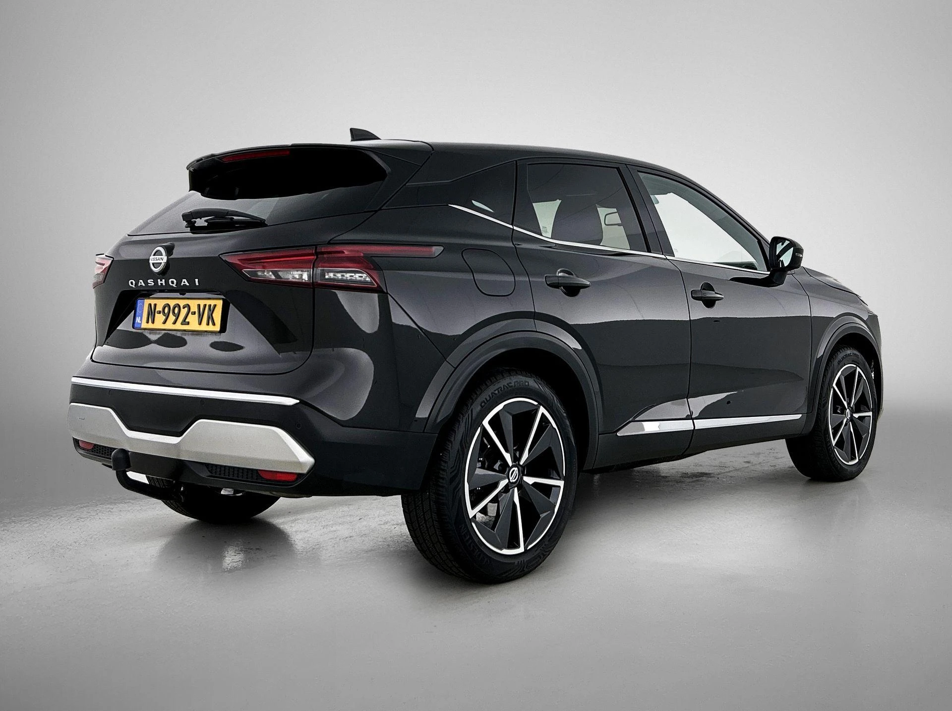 Nissan-QASHQAI-image-5
