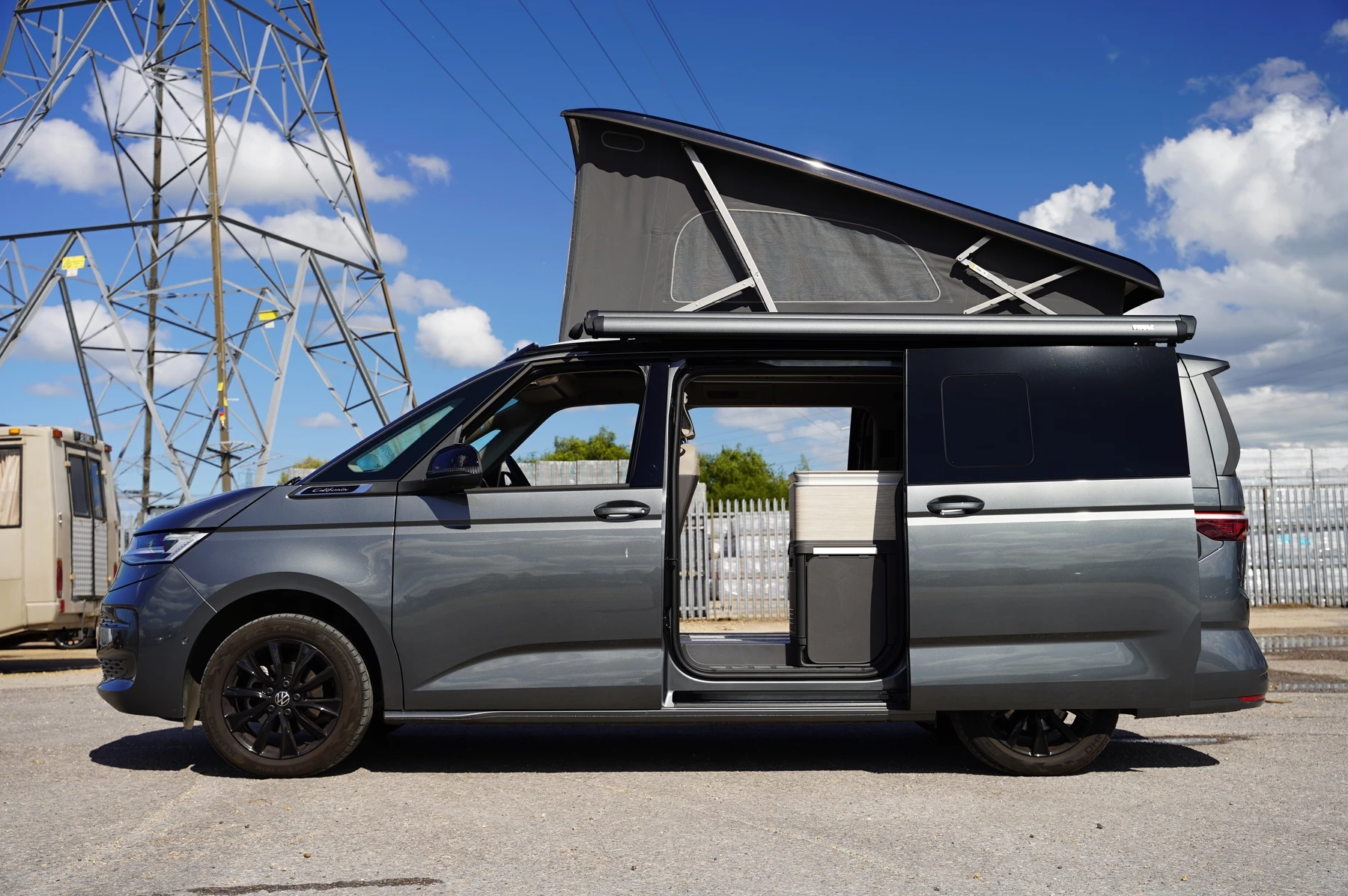 Volkswagen-California-image-44