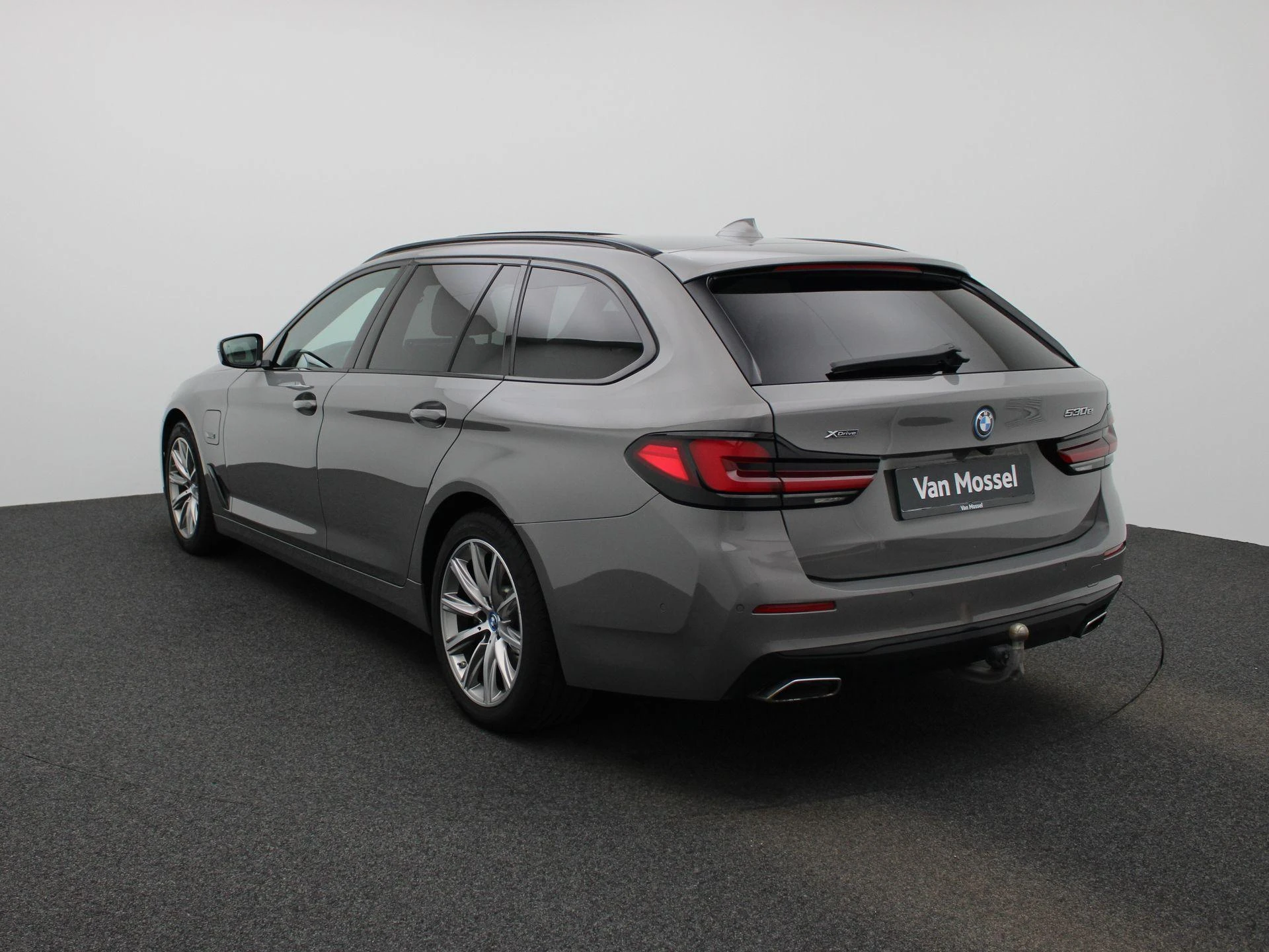 BMW-5 Serie-image-1