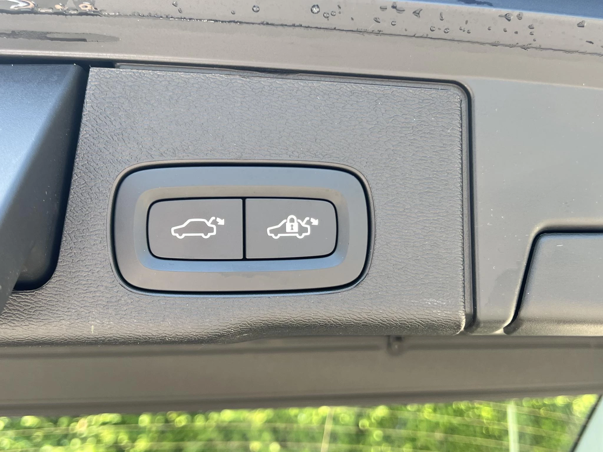 Volvo XC60 T6 Plug-in hybrid AWD Plus Dark