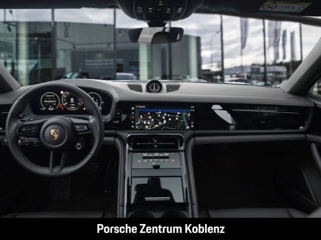 Porsche Panamera 4 E-Hybrid -