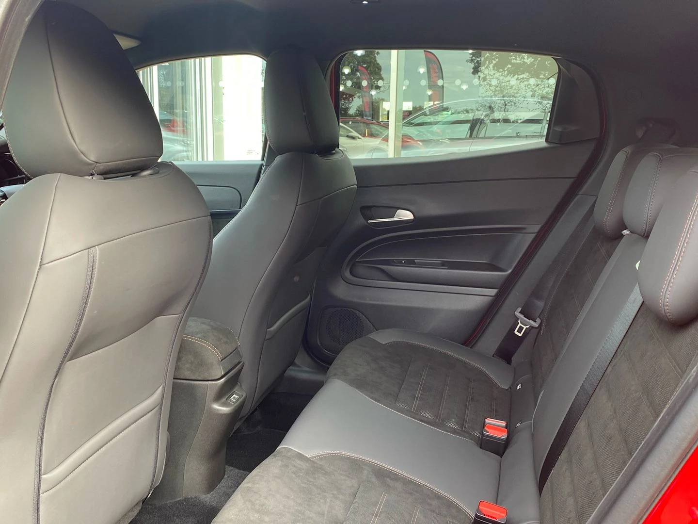 Alfa Romeo Junior 1.2 Turbo Ibrida Intensa 5dr Auto