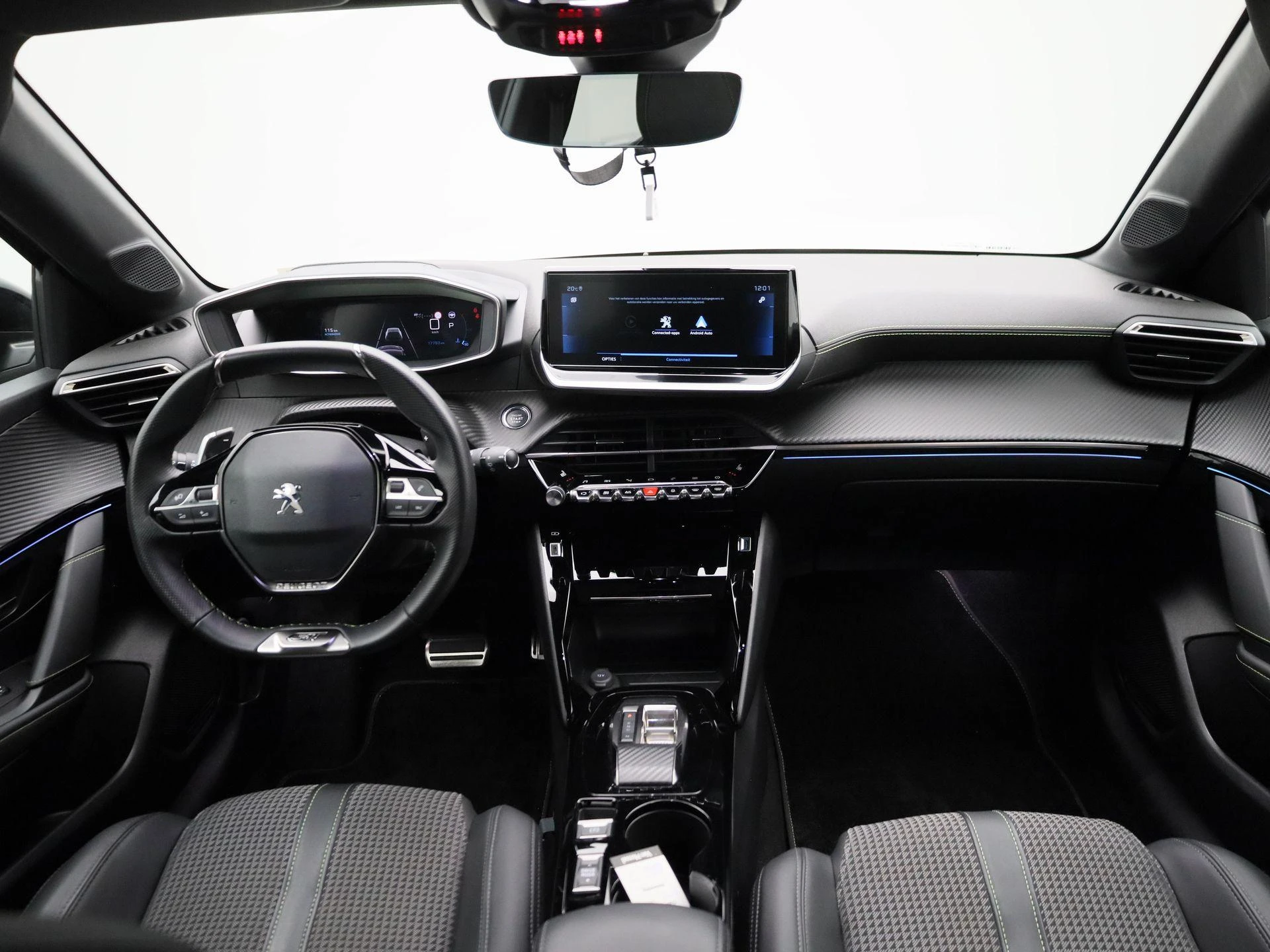 Peugeot-208-image-33