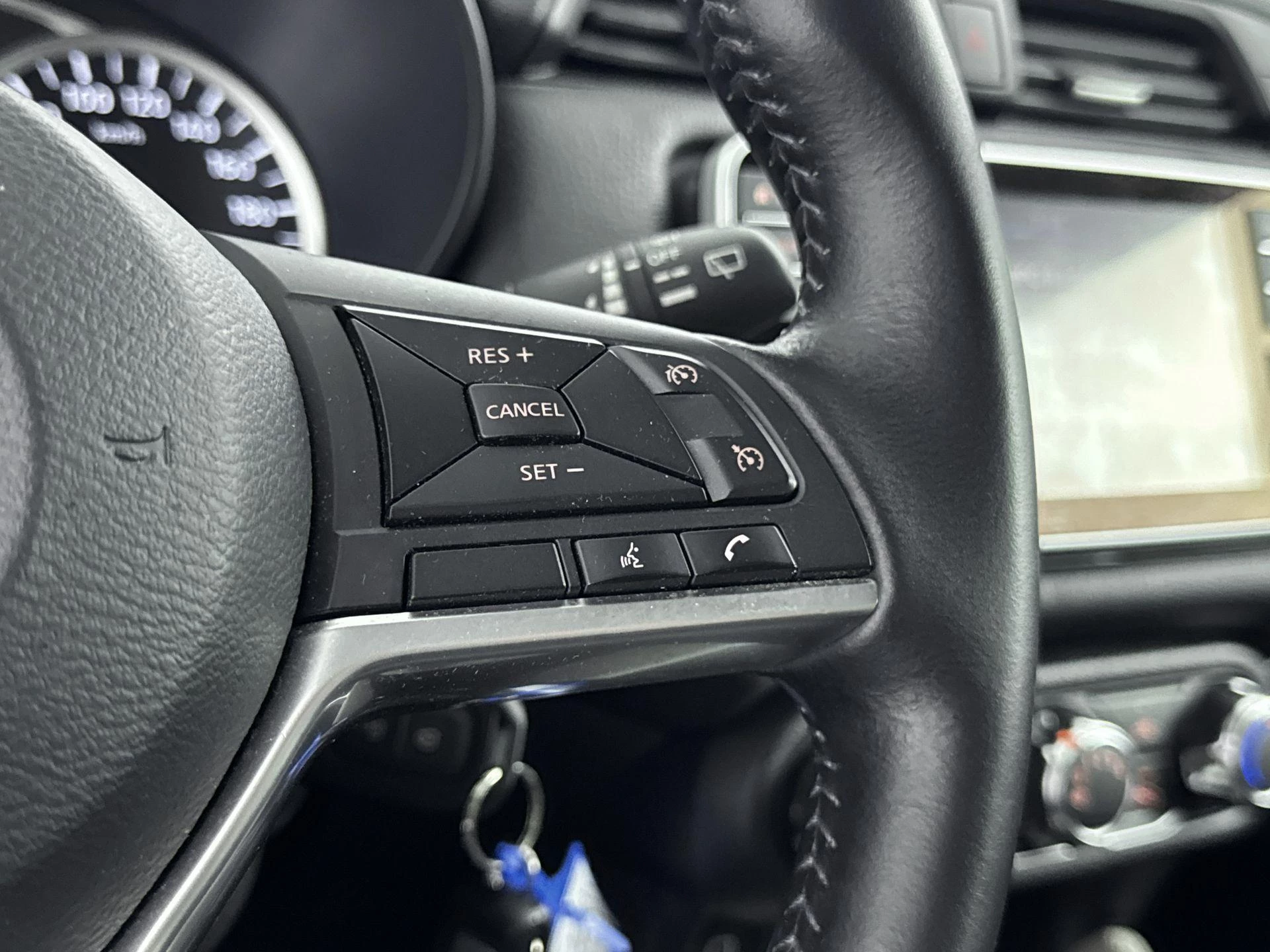 Nissan Micra 1.0 IG-T N-Connecta