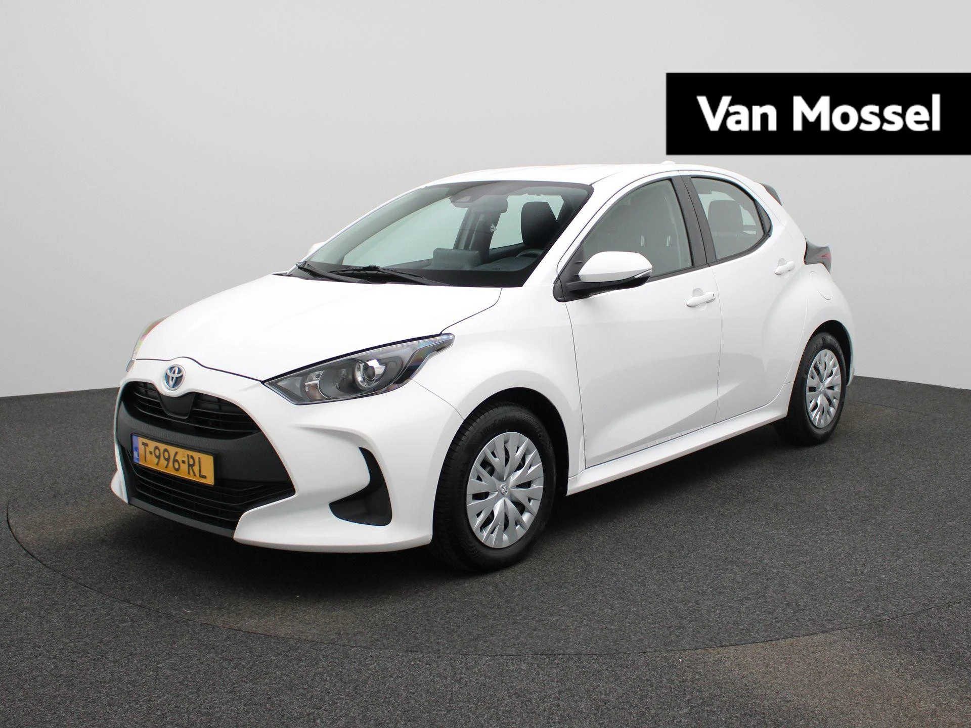 Toyota-Yaris-image-0