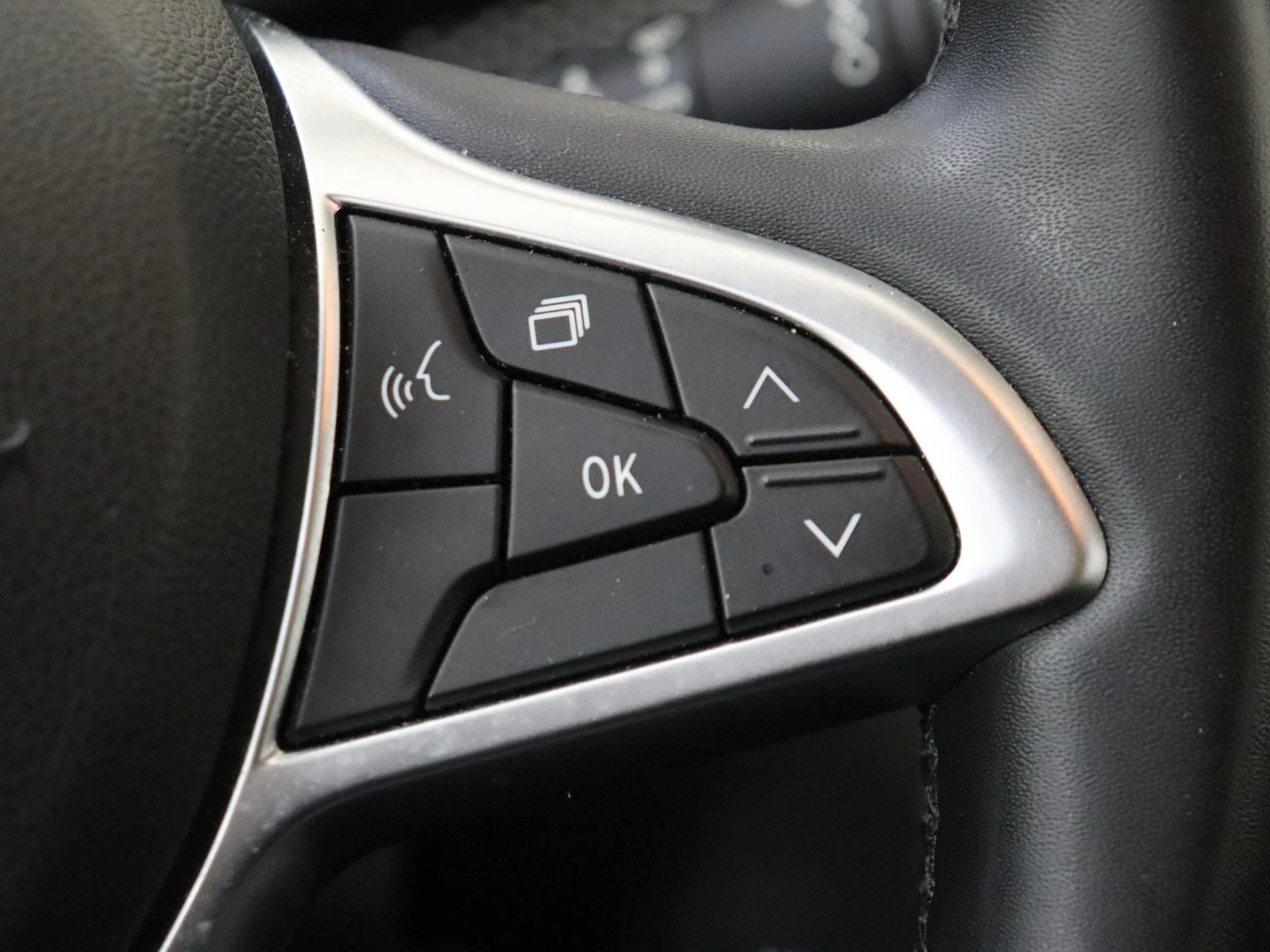 Dacia-Sandero-image-13