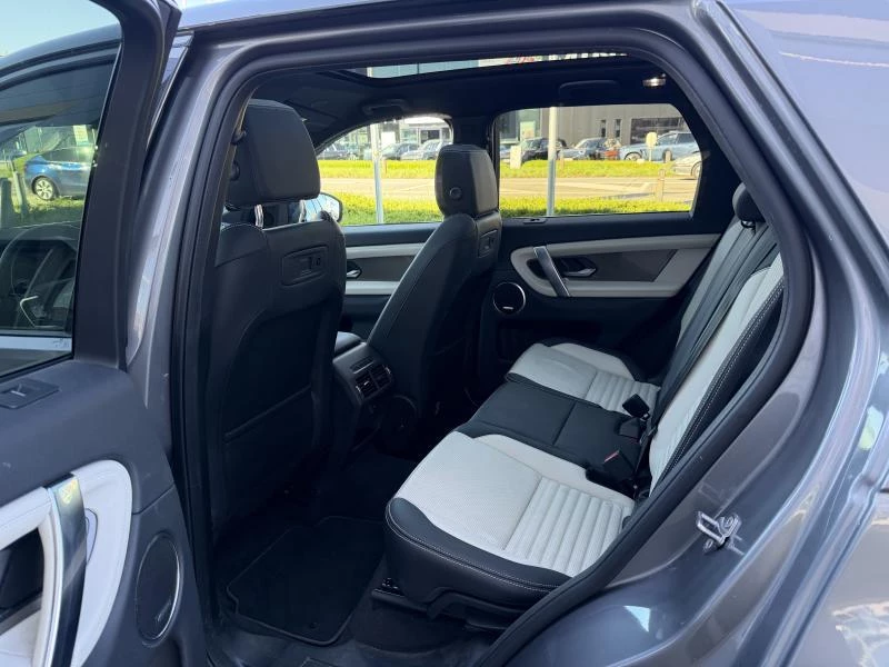 Land Rover-Discovery Sport-image-26