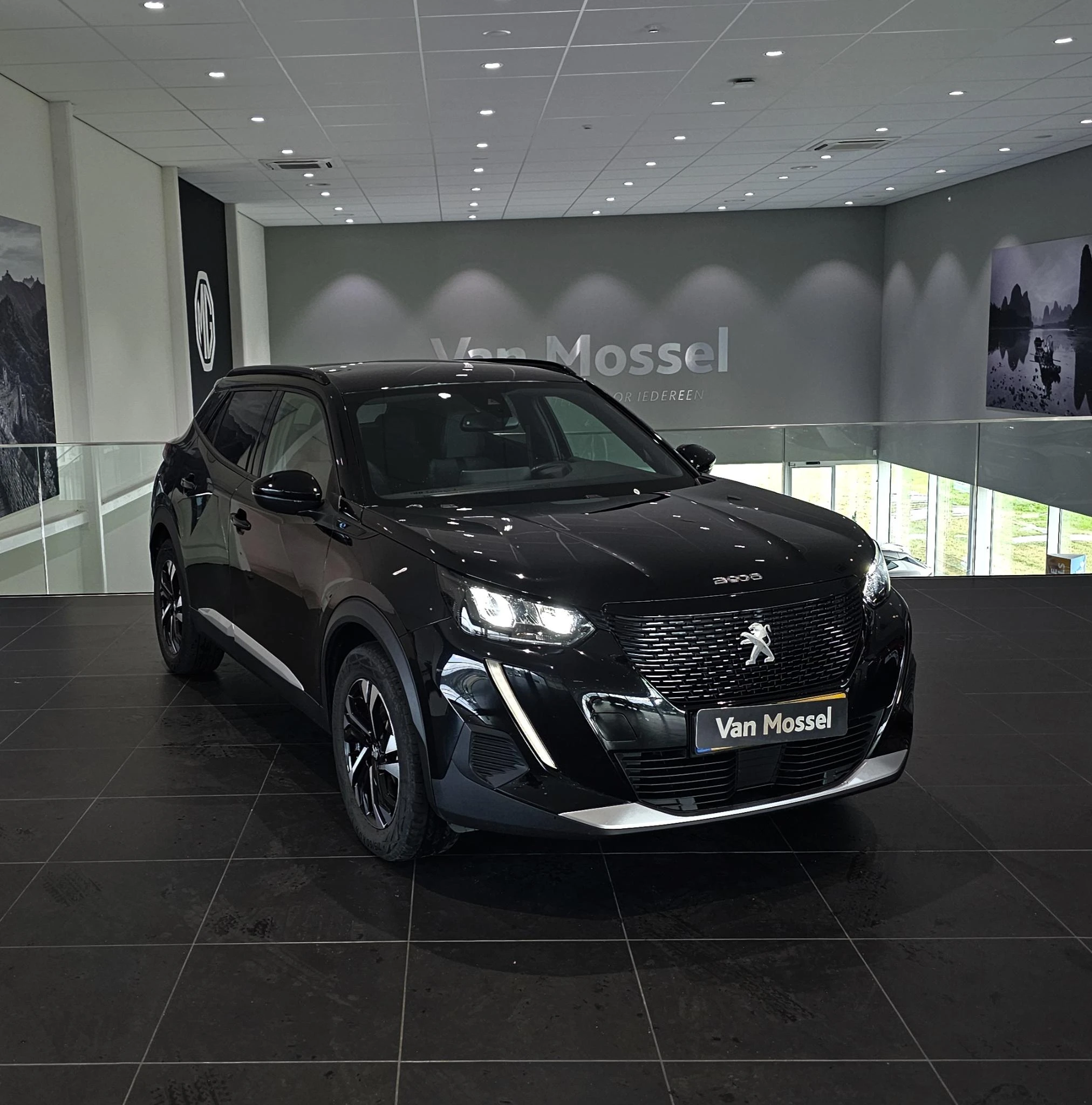 Peugeot e-2008 EV Allure Pack 50 kWh