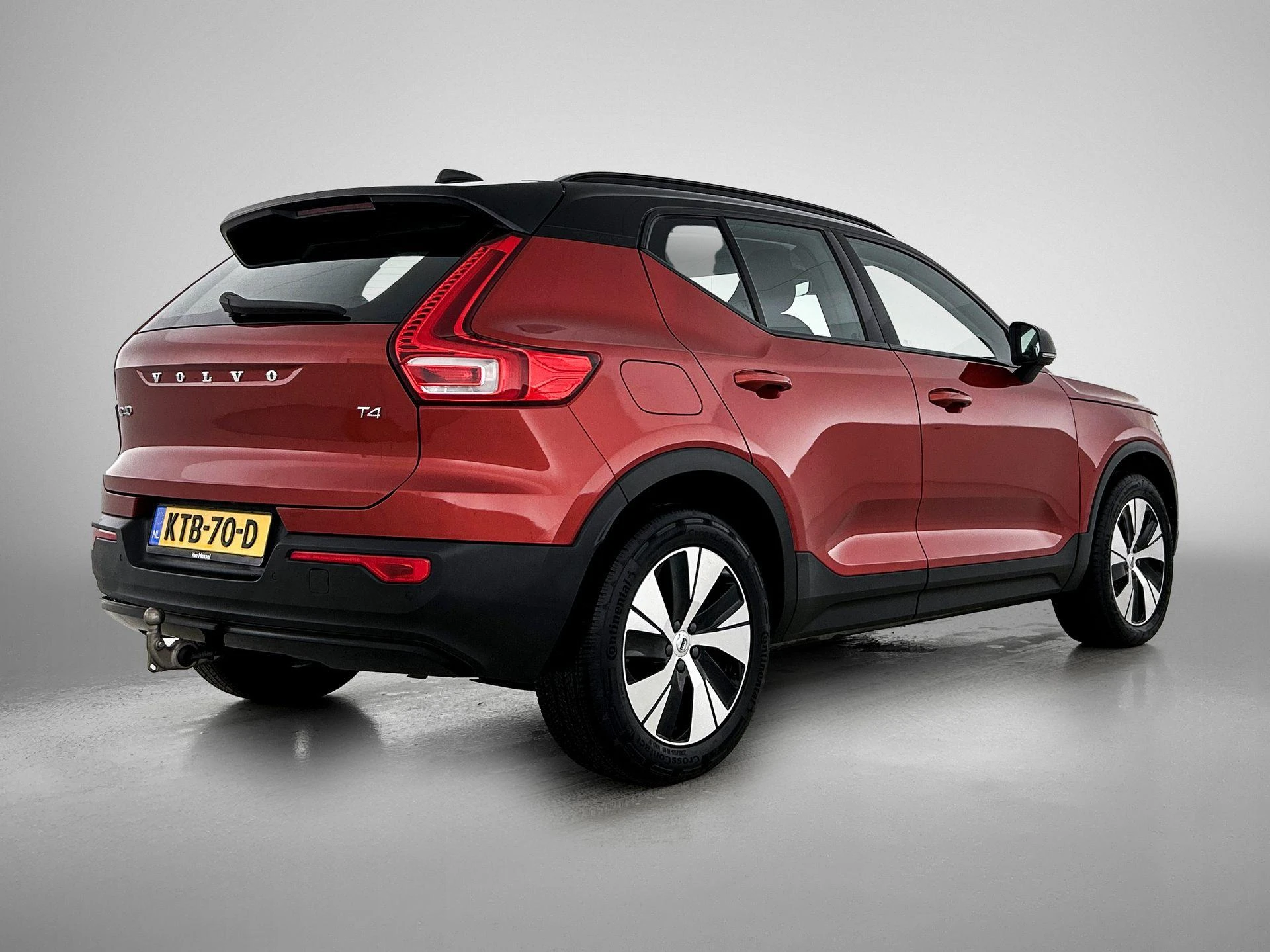 Volvo-XC40-image-3